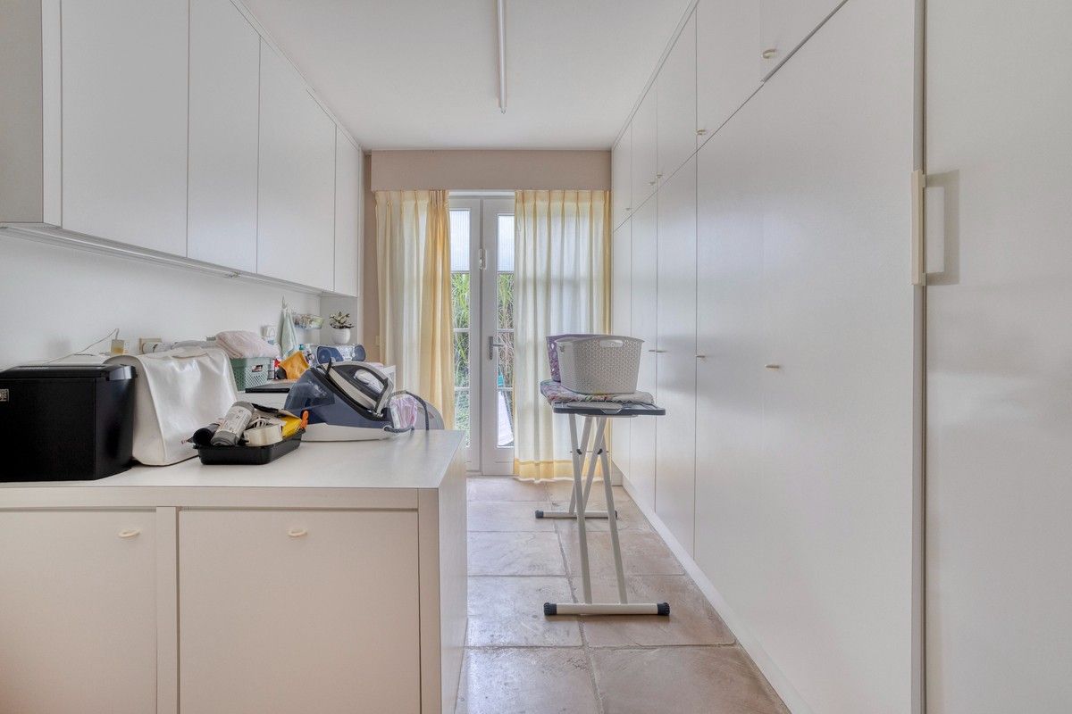 Exclusieve Spaanse villa welgelegen nabij de duinen en de zee. foto 7