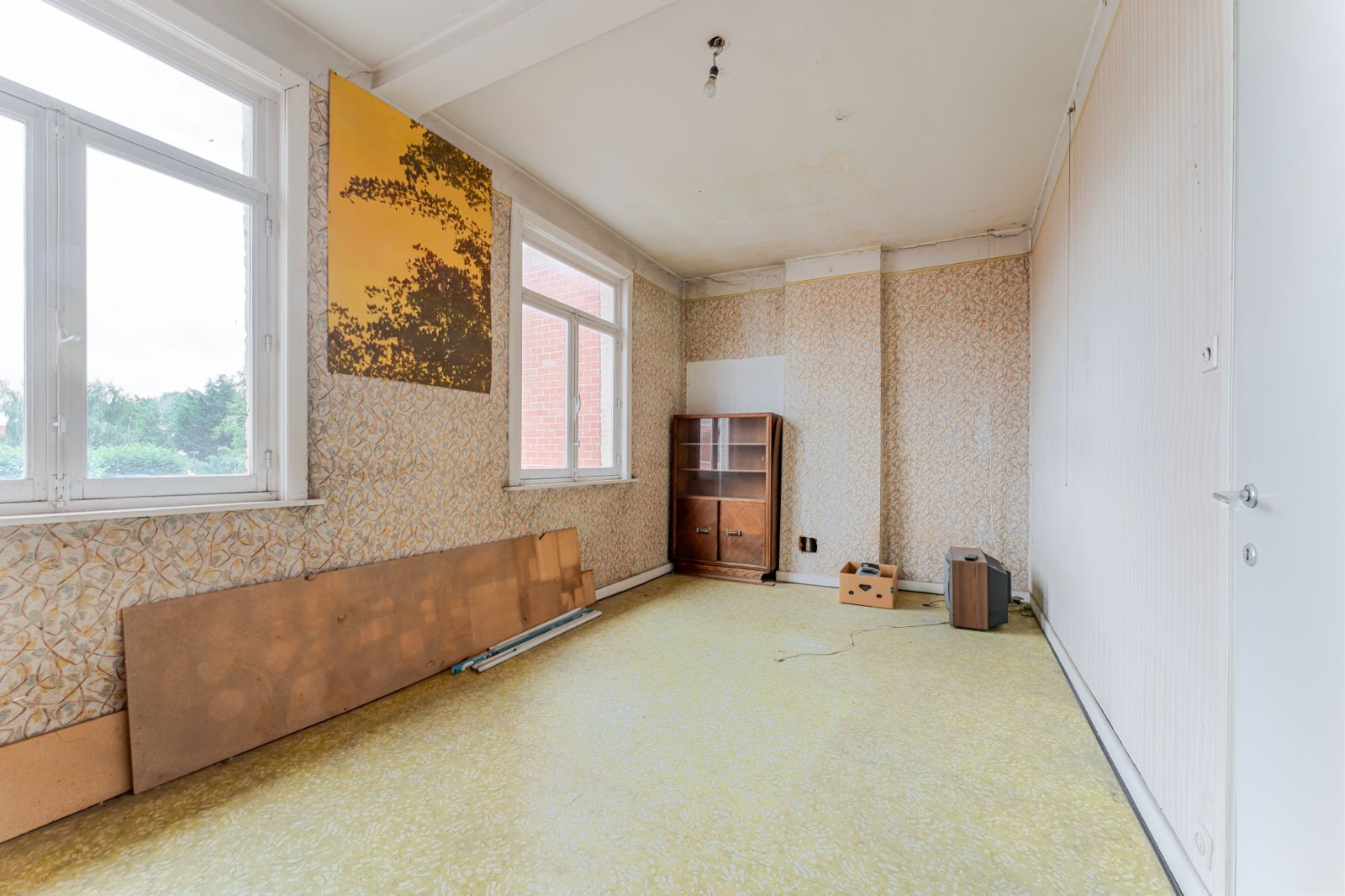 Statige woning met voormalige tandartspraktijk – centrum Ardooie! foto 12