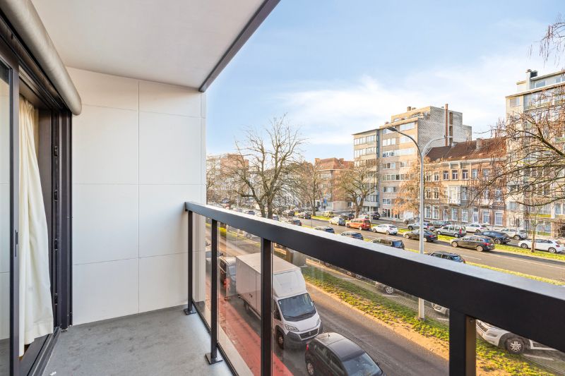 Appartement met 2 terrassen, klaar voor jouw persoonlijke touch foto 3