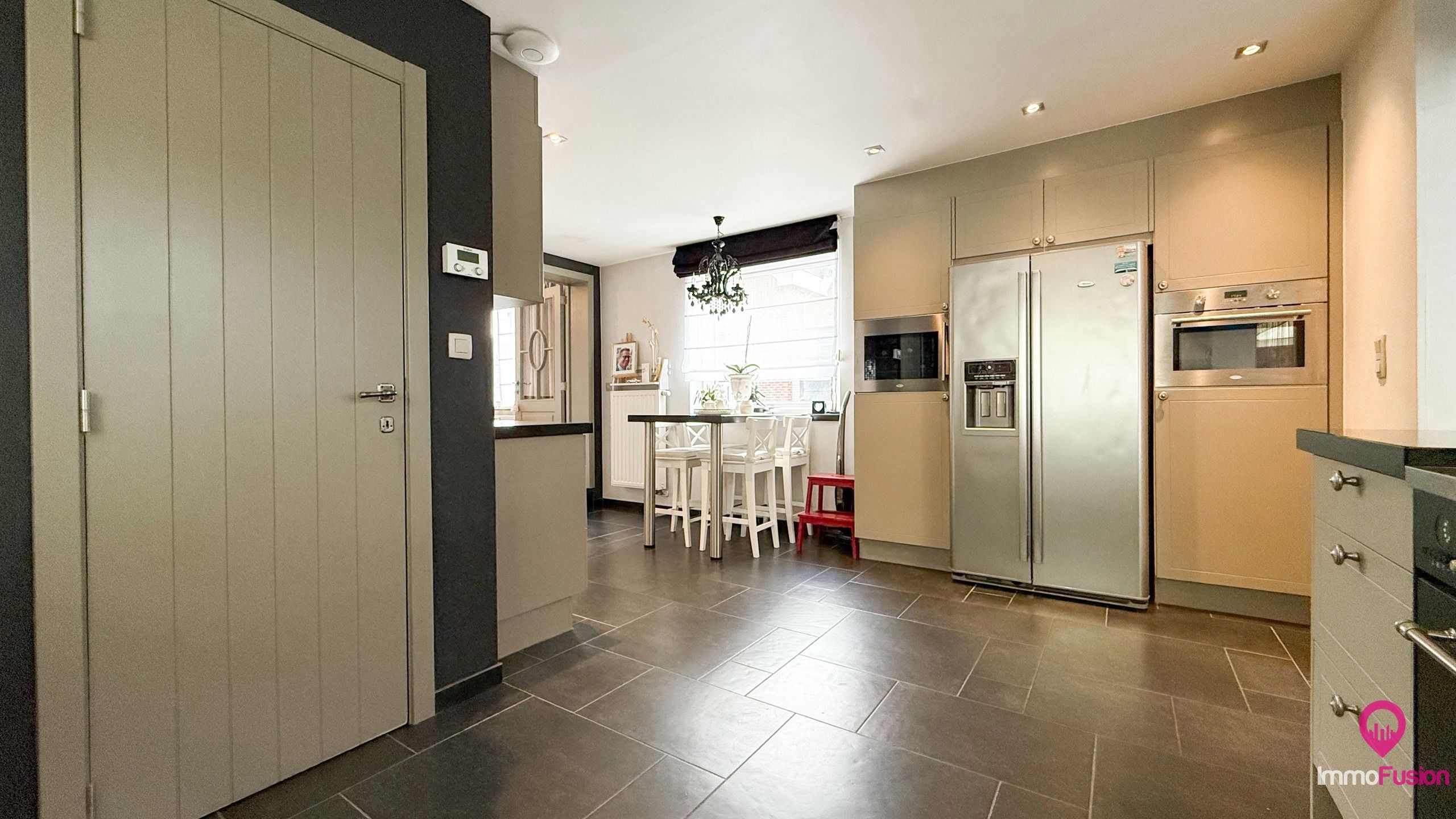 Rustig gelegen instapklare woning met 4 slpks en mooie tuin! foto 5