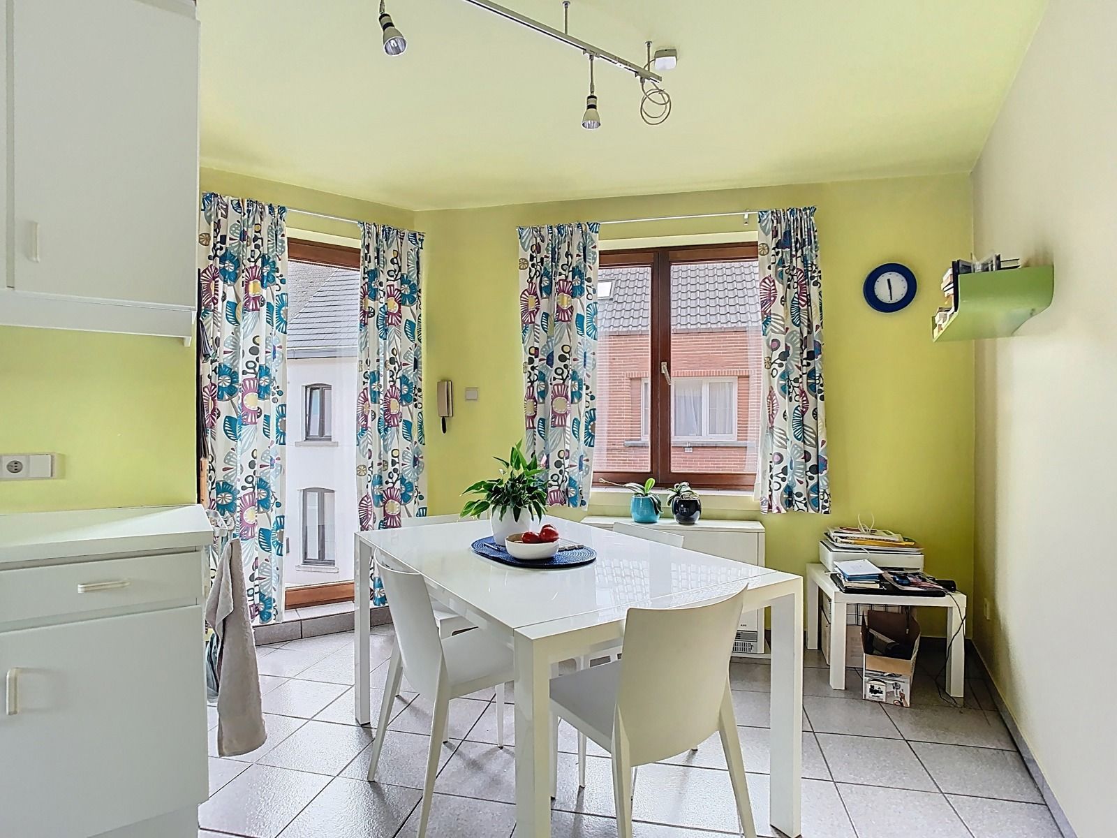 Lichtrijke, Ruime Woning met 3 SLPK, dubbele garage én tuin! foto 6