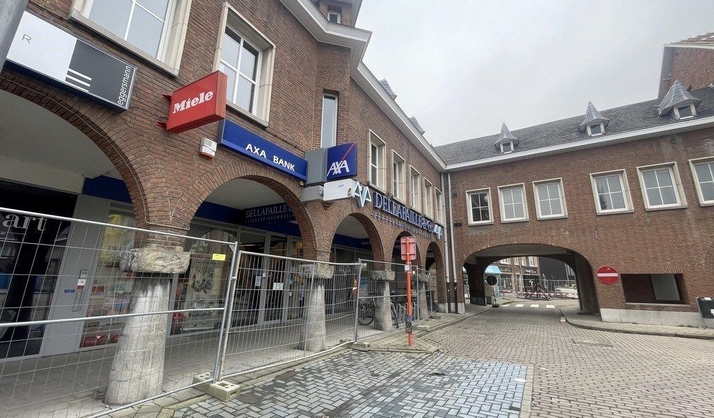 Handelspand te huur in het commercieel centrum van Schoten foto 21