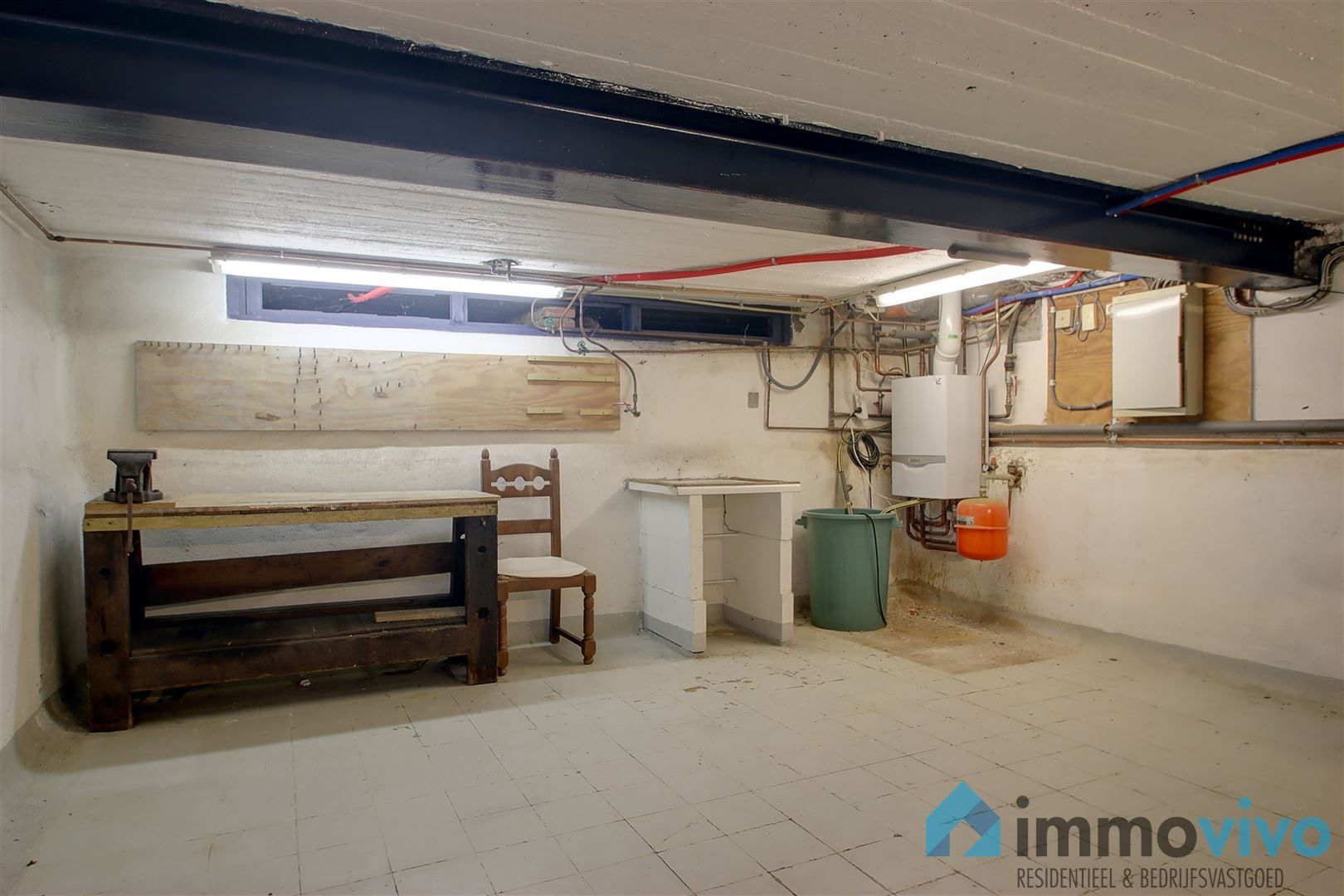 Appartement met binnenplaats en kantoor of tweede appartement met tuin. foto 19