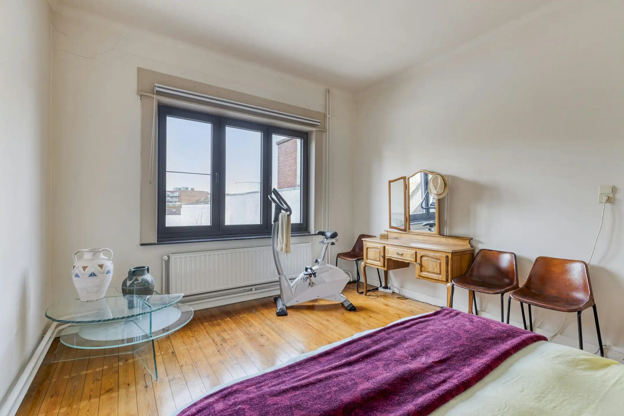 Zeer ruime centraal gelegen herenwoning in Sint-Niklaas foto 14