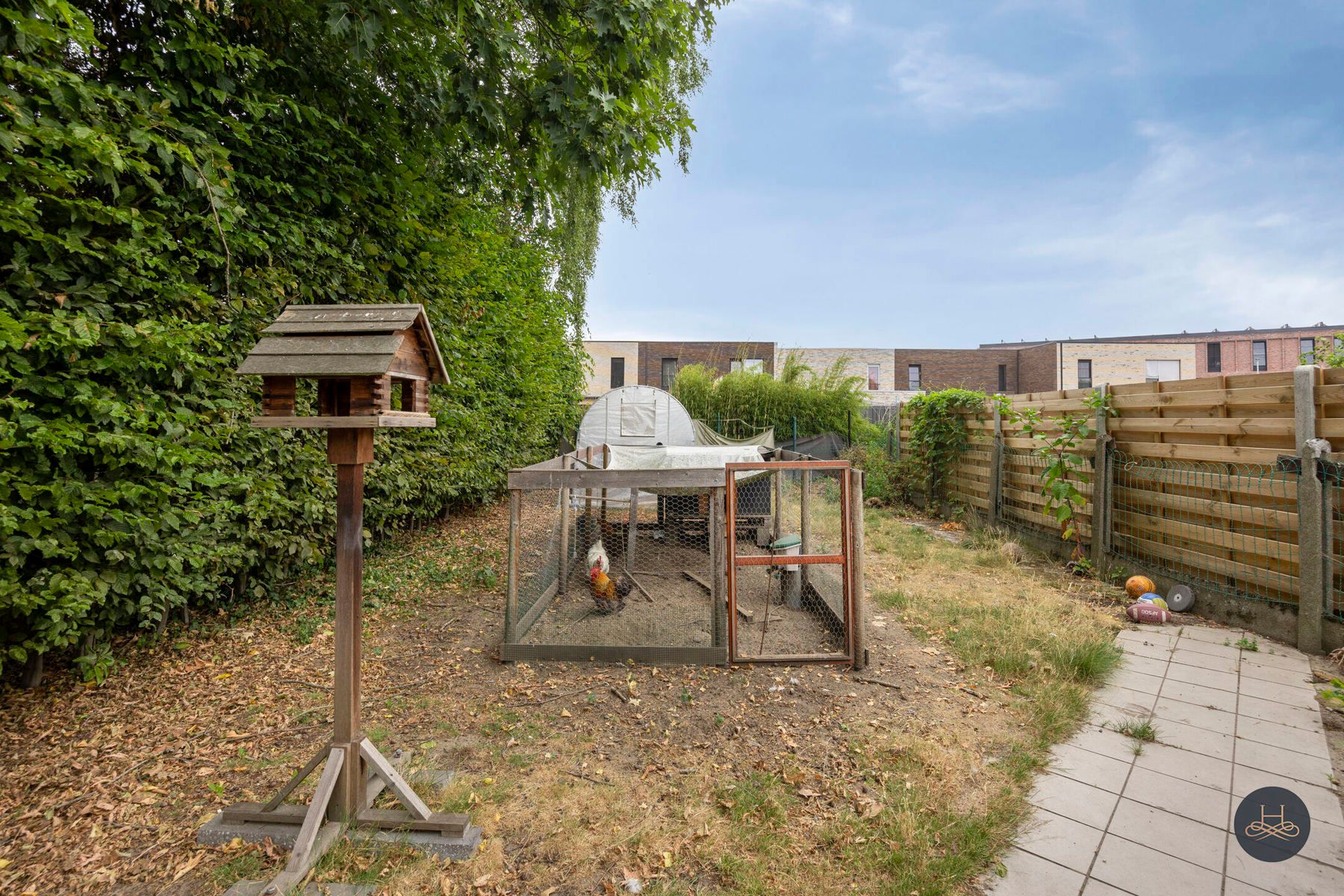 Renovatiewoning met gunstige, centrale ligging foto 25