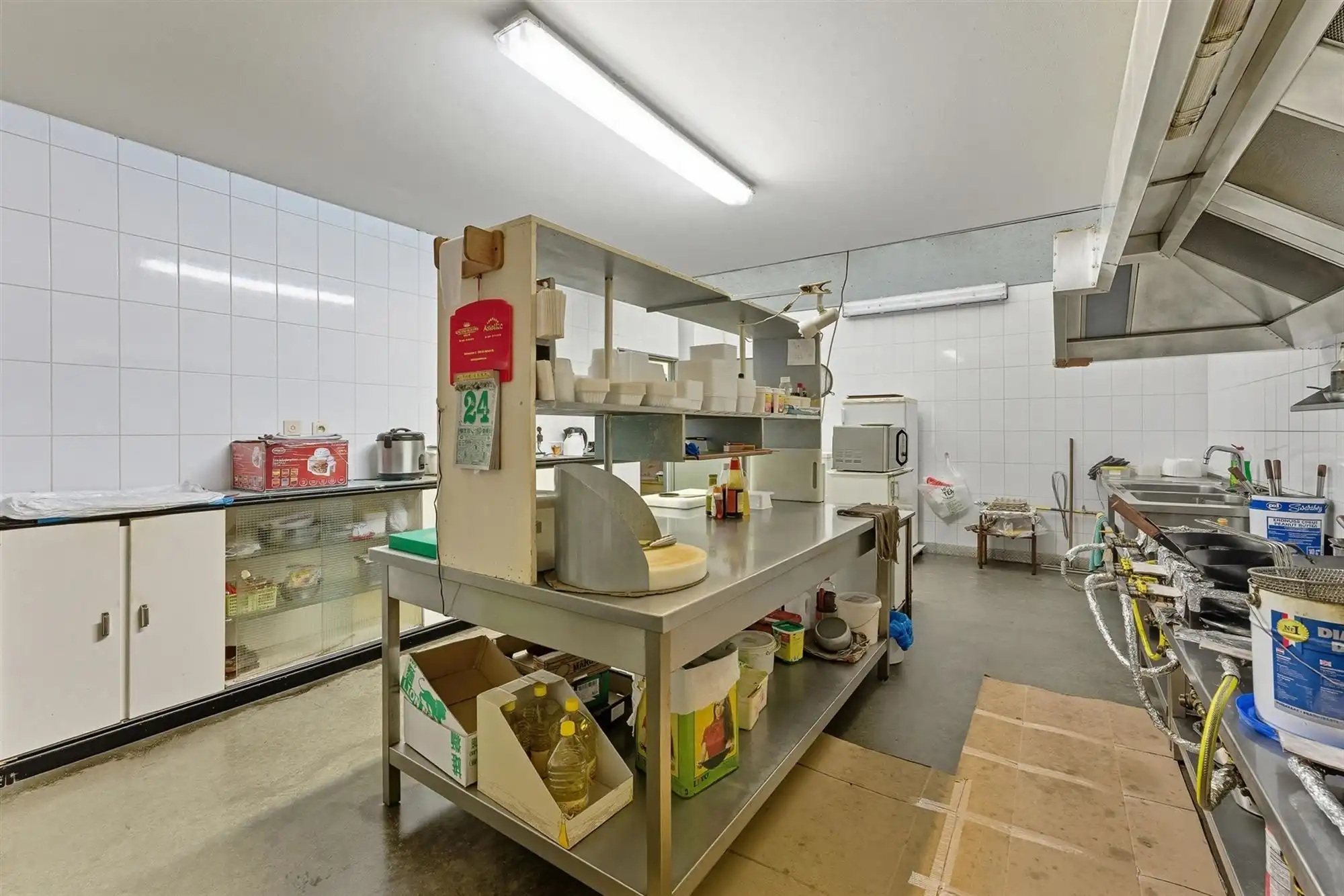 RUIM HANDELSPAND VAN 210M² MET OPEN FLEXIBELE INDELING IN KOERSEL CENTRUM foto 11