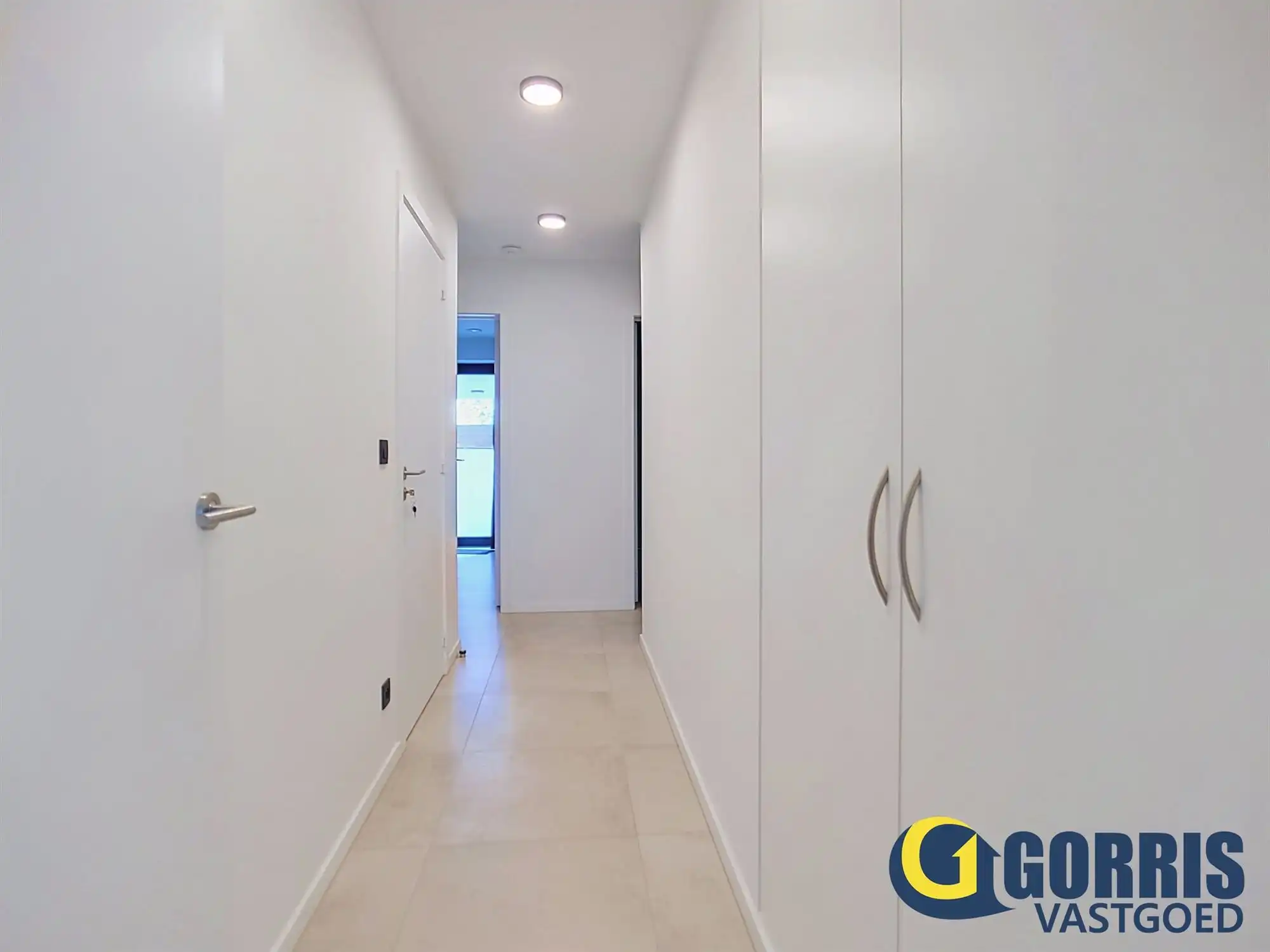 Gelijkvloers appartement met 2 slaapkamers foto 6