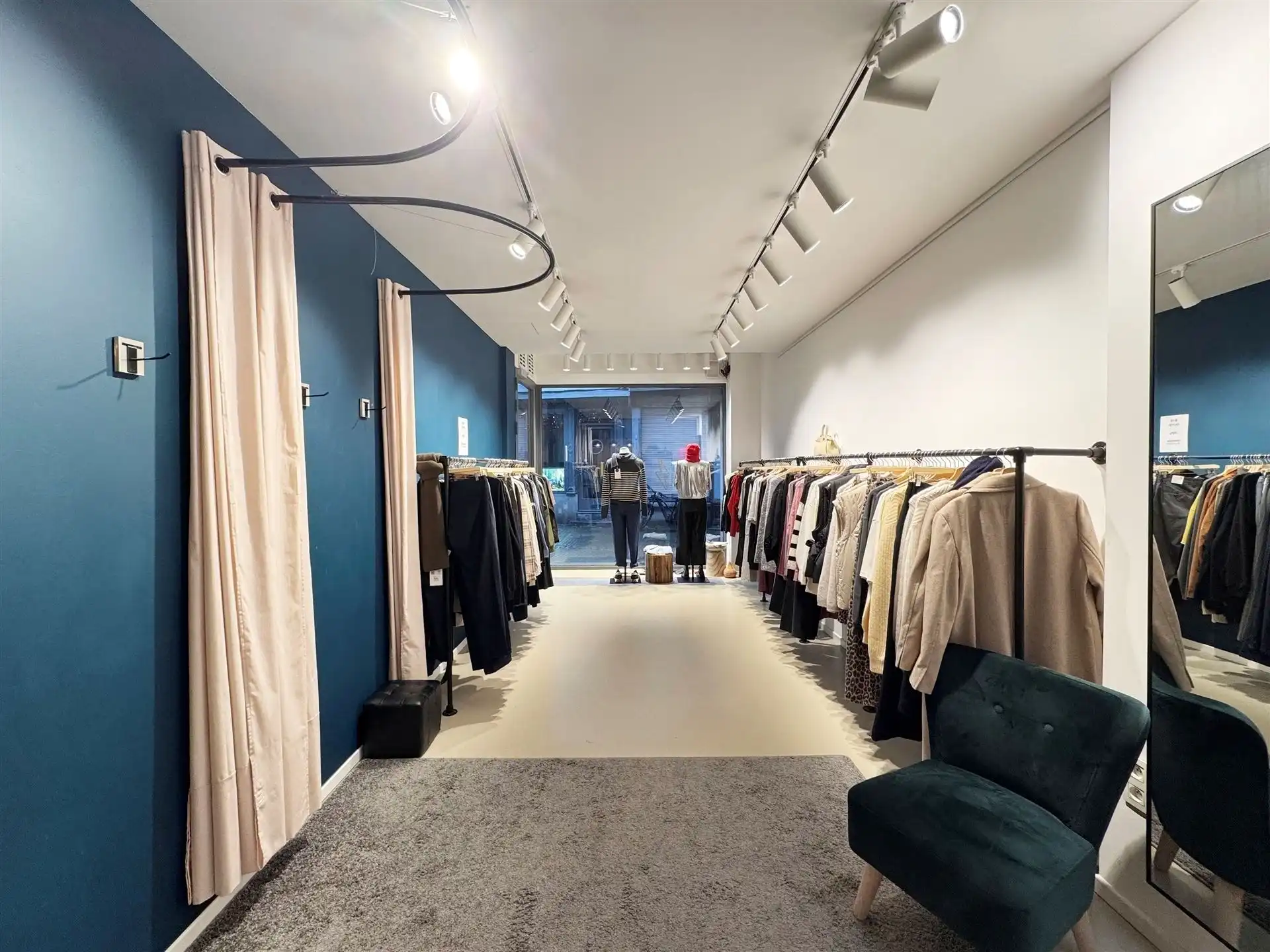 Handelsgelijksvloers foto 8