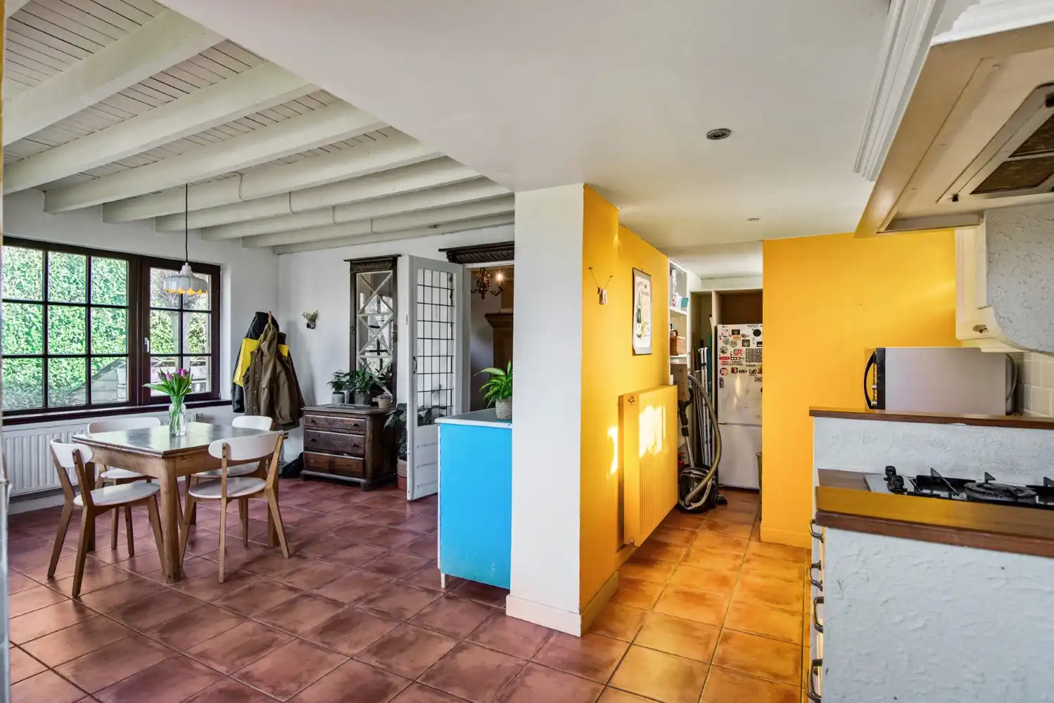 CHARMANTE OPEN BEBOUWING MET 2 SLK EN TUIN! foto 9