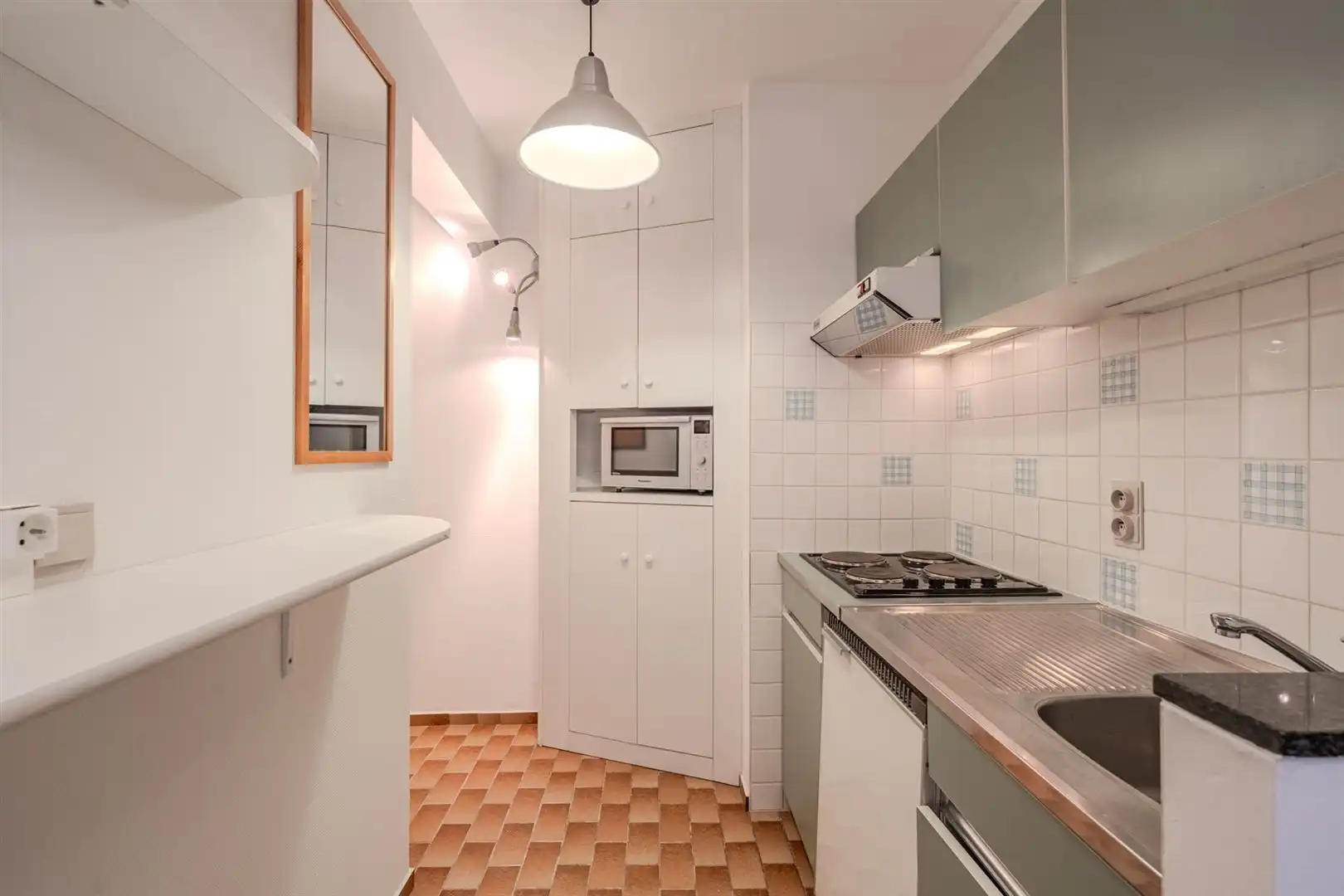 studio met lateraal zeezicht foto 17