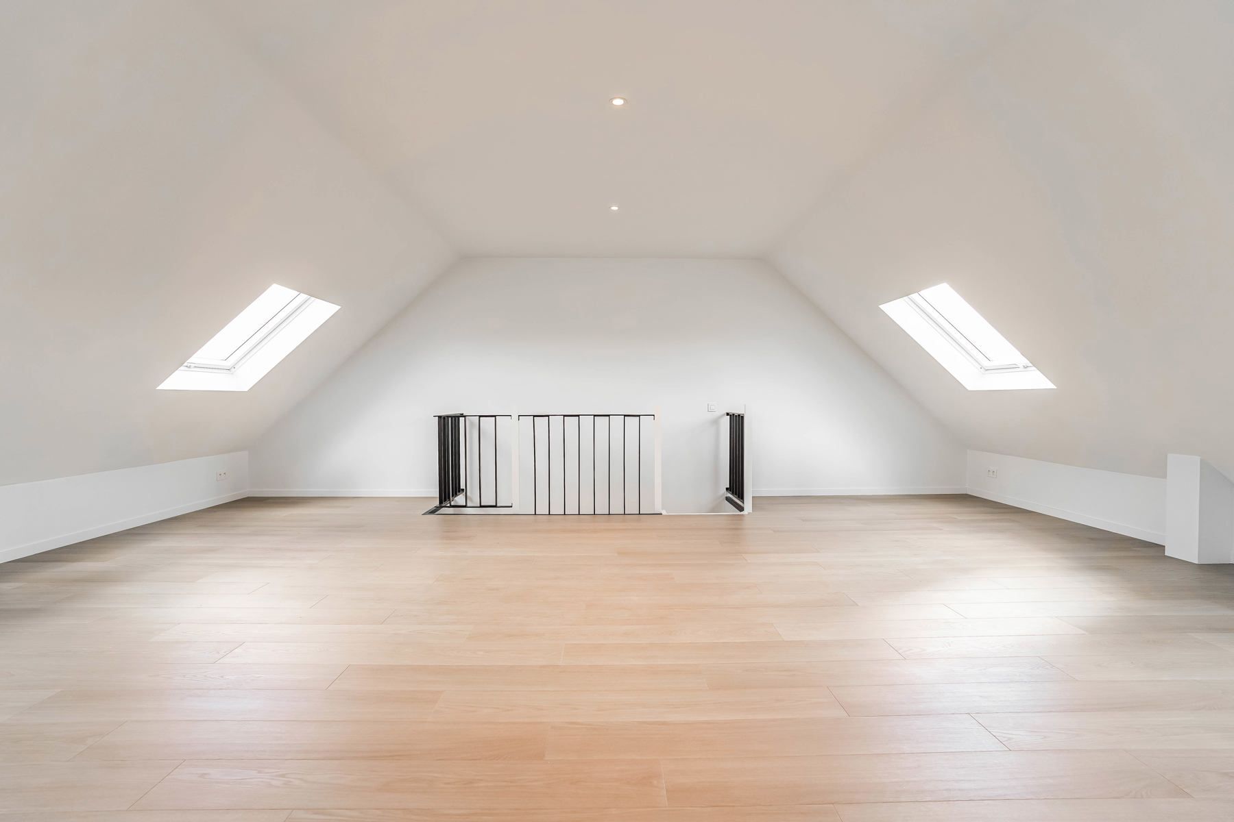 Prachtige, compleet gerenoveerde luxewoning op toplocatie te Kapelle-op-den-Bos foto 26