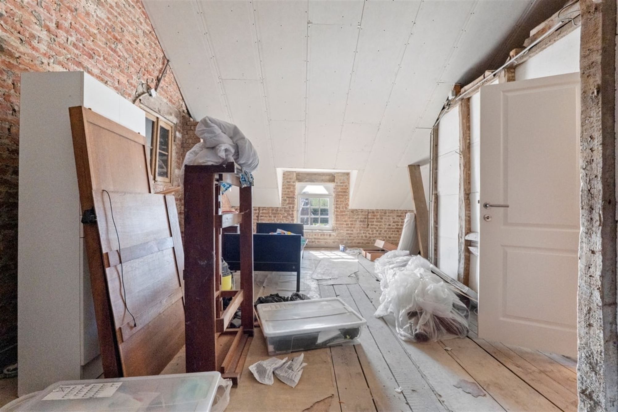 GEZELLIGE GEZINSWONING MET 3 SLKS EN EEN GARAGE IN HET LANDELIJKE HEERS foto 30
