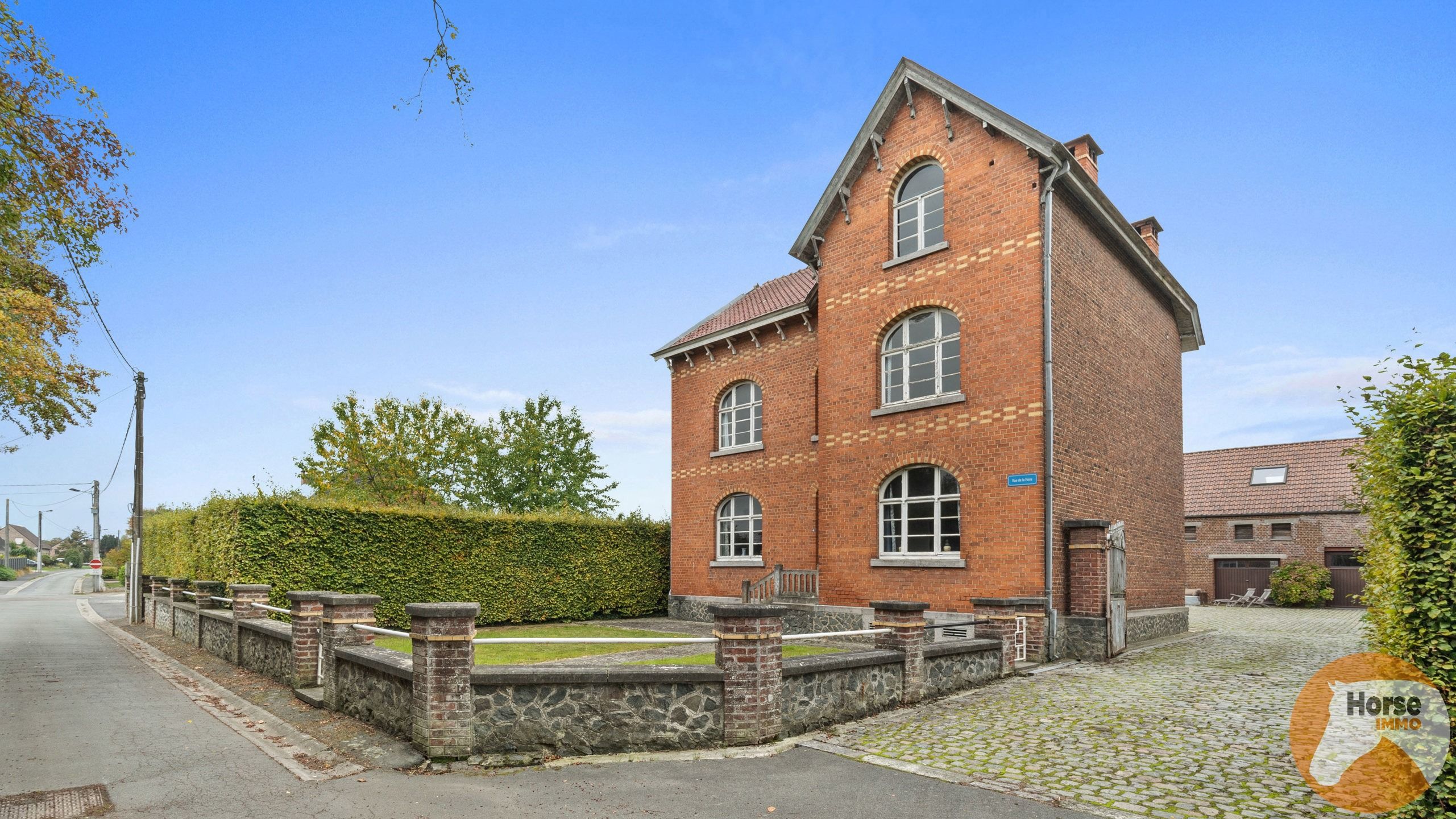 PAPIGNIES - Karaktervolle woning met stallingen op 1,6 ha foto 31
