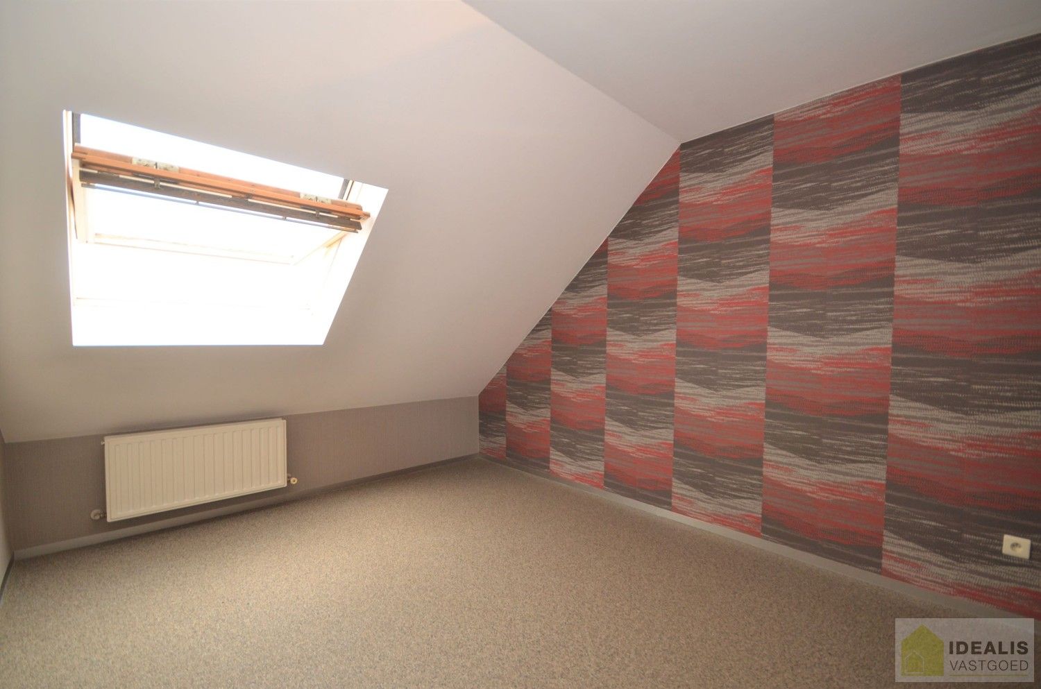 Idealis Vastgoed – Ruim duplexappartement met 4 slaapkamers in Genk op wandelafstand van Houthalen-Oost foto 18