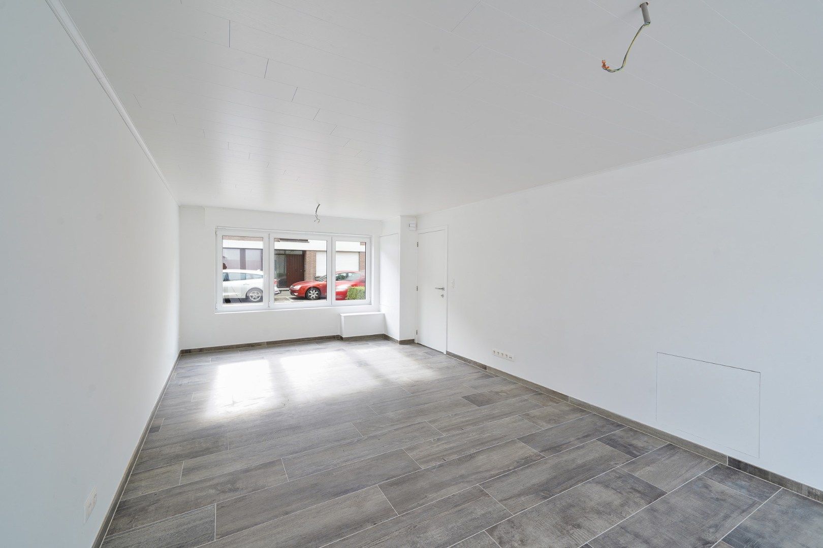 Volledig gerenoveerde rijwoning met 3 slaapkamers in Stene foto 3