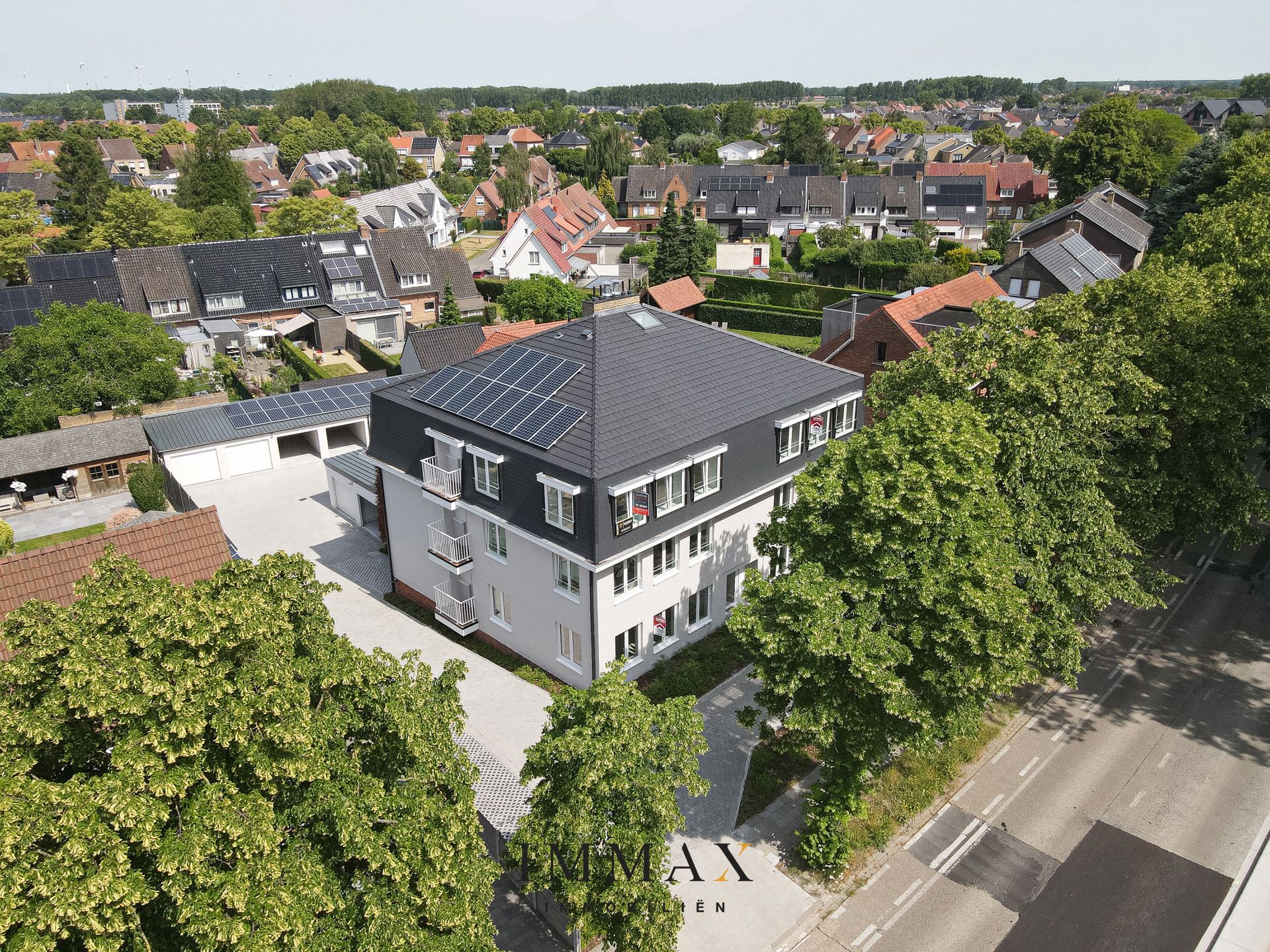 Volledig gerenoveerd 2 slaapkamer gelijkvloers appartement  foto 11