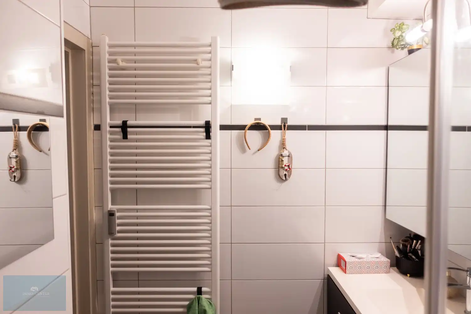 Instapklaar 2-slaapkamerappartement met terras op topligging in Genk foto 20