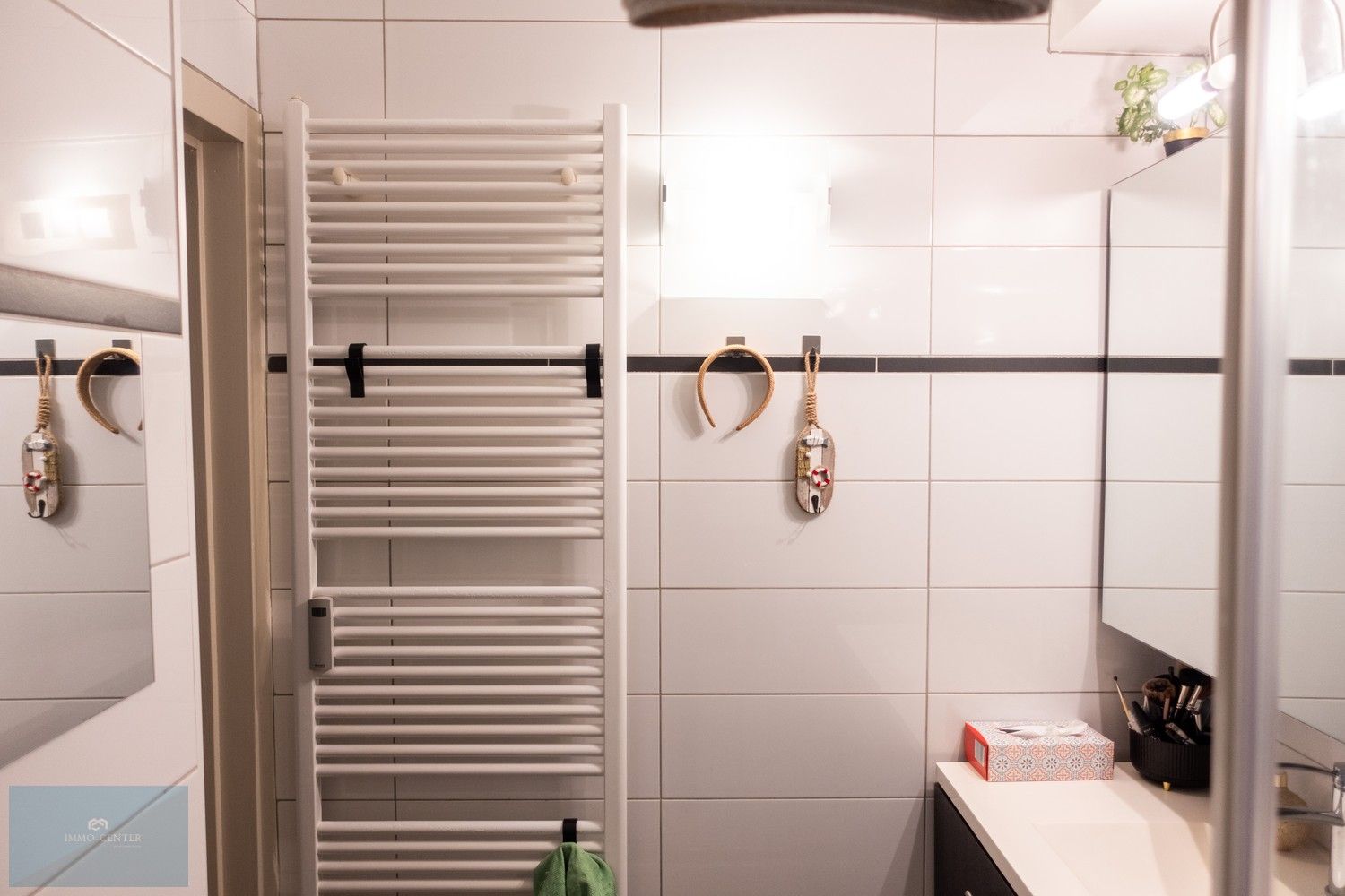 Instapklaar 2-slaapkamerappartement met terras op topligging in Genk foto 20