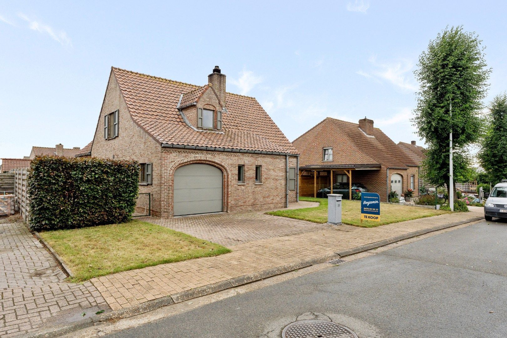 Hoofdfoto van de publicatie: Ruime open woning met 4 slaapkamers, garage en zuidgerichte tuin in Klerken