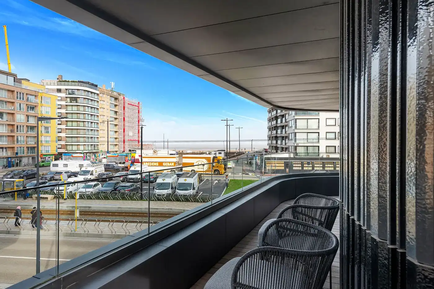 Luxueus afgewerkt hoek-appartement in de Heldentoren. foto 4