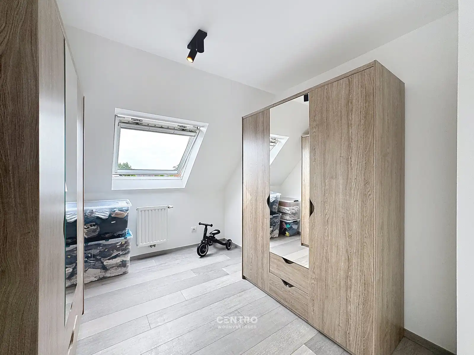 Instapklaar RUIM appartement met 3 RUIME slpks +  ruim ZUDgericht terras! foto 14
