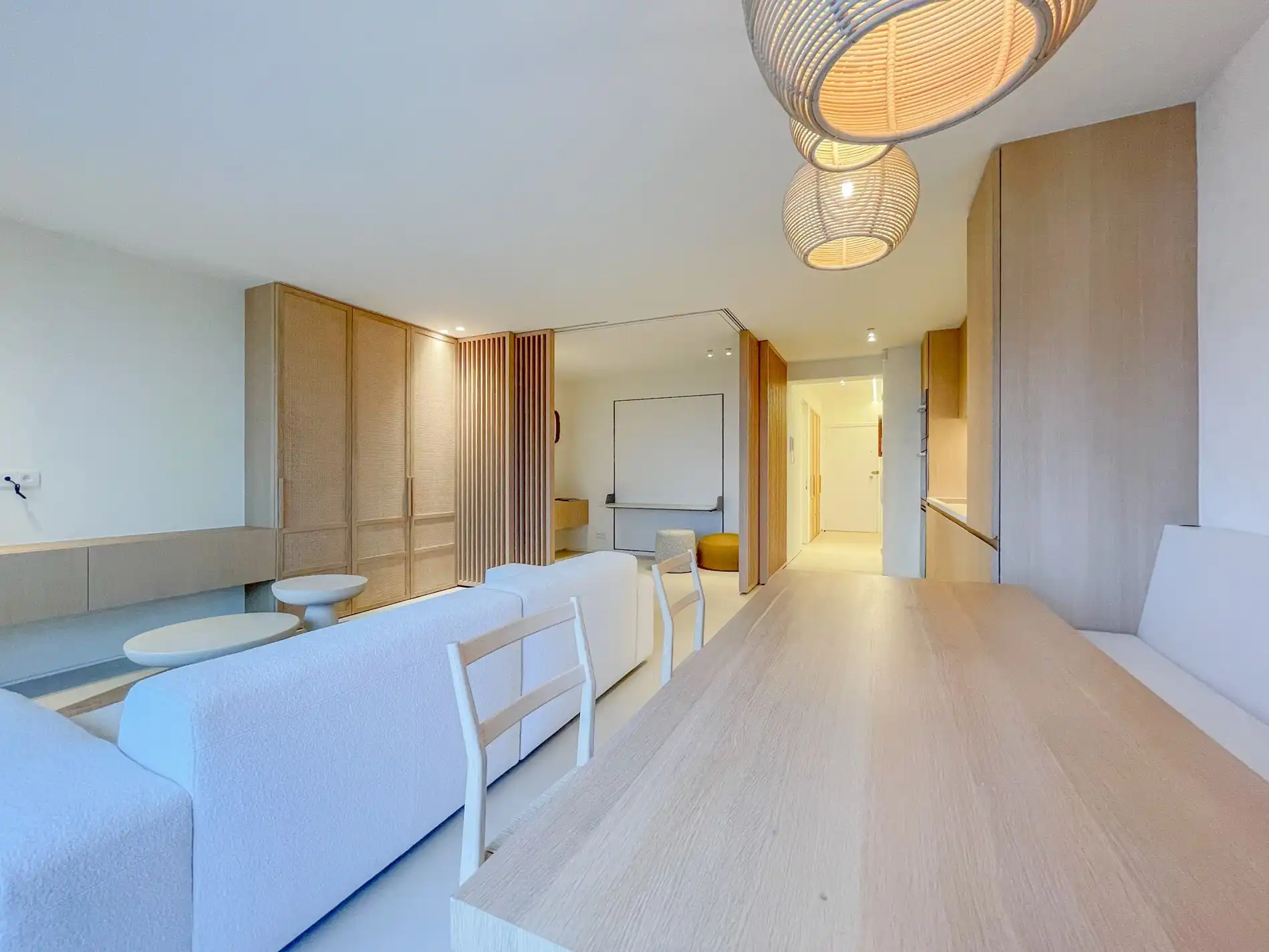 Luxueus volledig gerenoveerd appartement met een weids uitzicht gelegen in het Zoute. foto 6