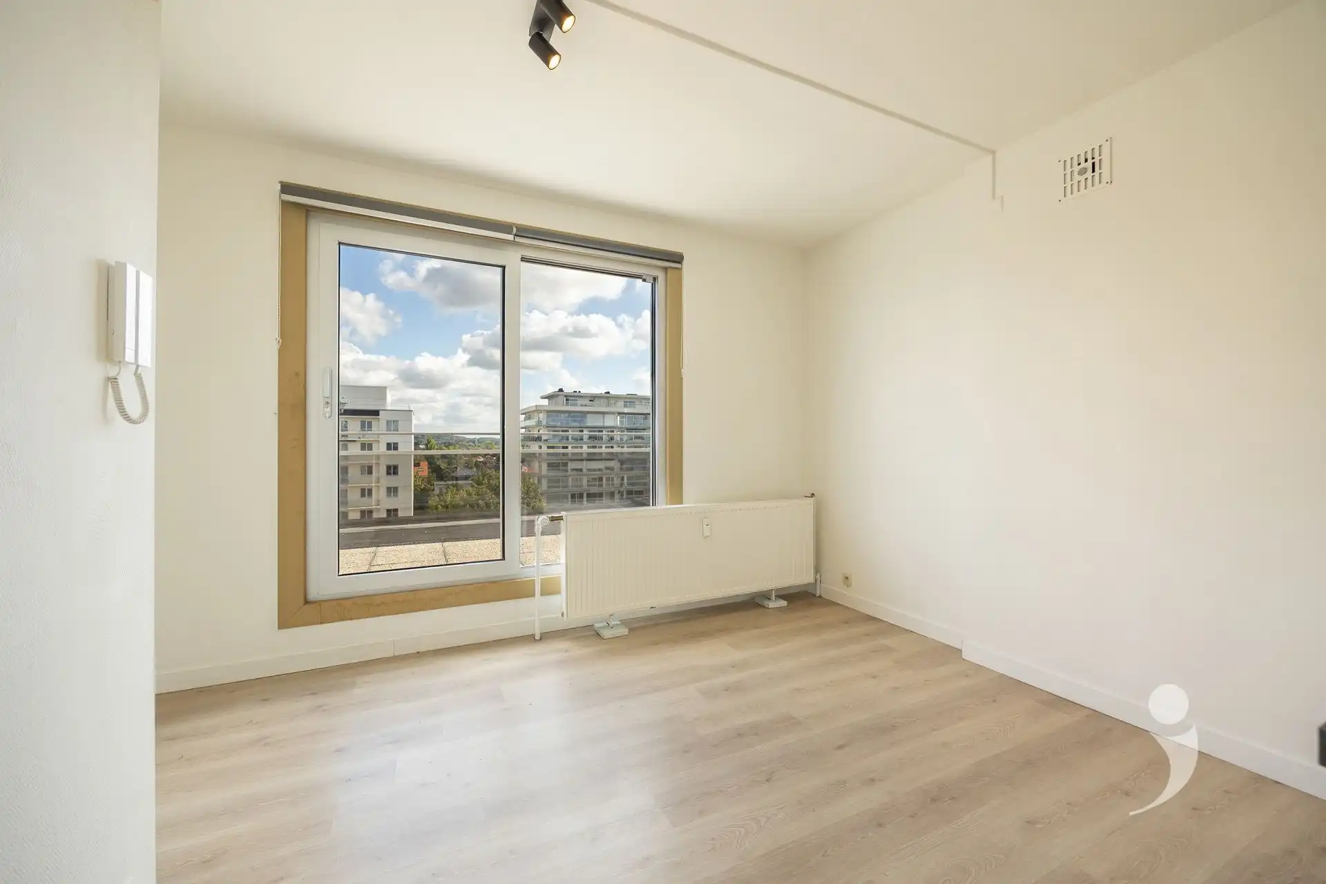 Gerenoveerde studio met groot terras en prachtig uitzicht in Heverlee foto 3