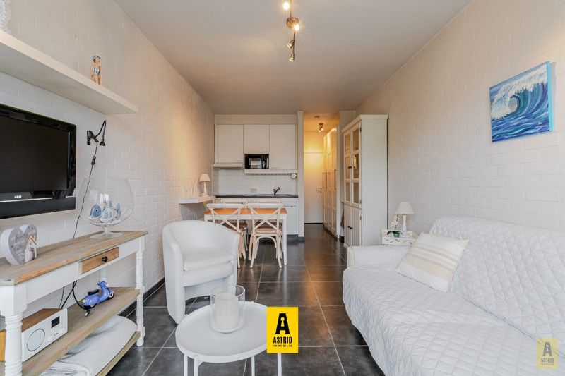Instapklare studio mét zonneterras & private parking!! foto 9