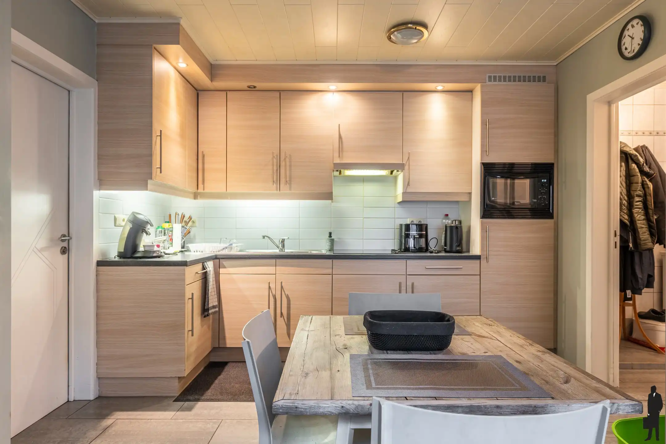 Unieke kans: volledig verhuurd opbrengsteneigendom te Malle foto 6