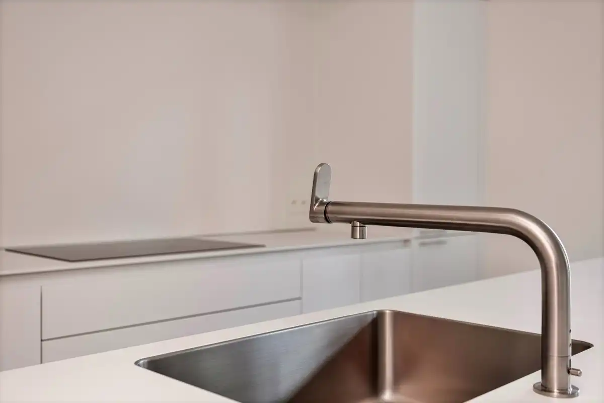 Instapklaar appartement met terras en parking foto 28