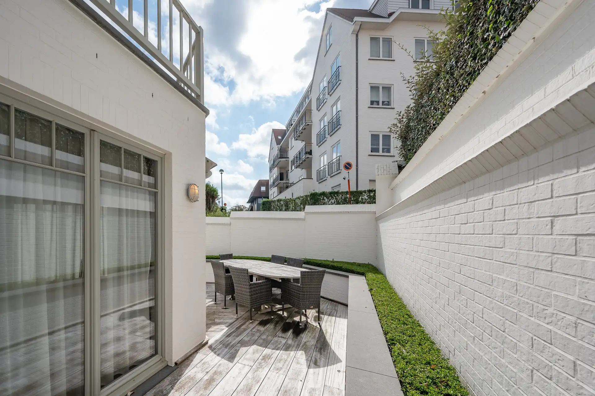 Gemeubeld: ruim appartement met 3 slaapkamers! foto 6