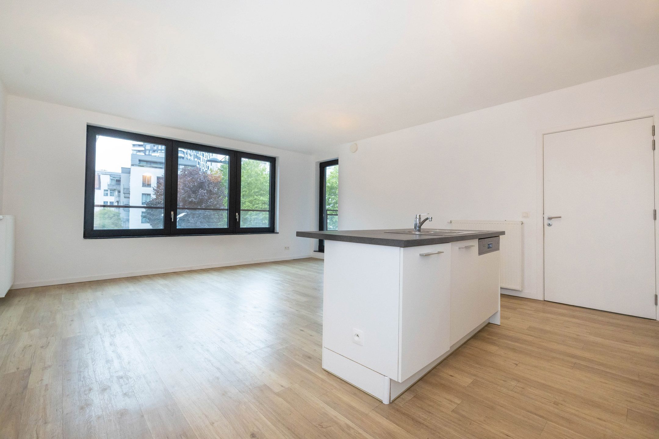 Appartement met 3 slaapkamers en terrass foto {{pictureIndex}}