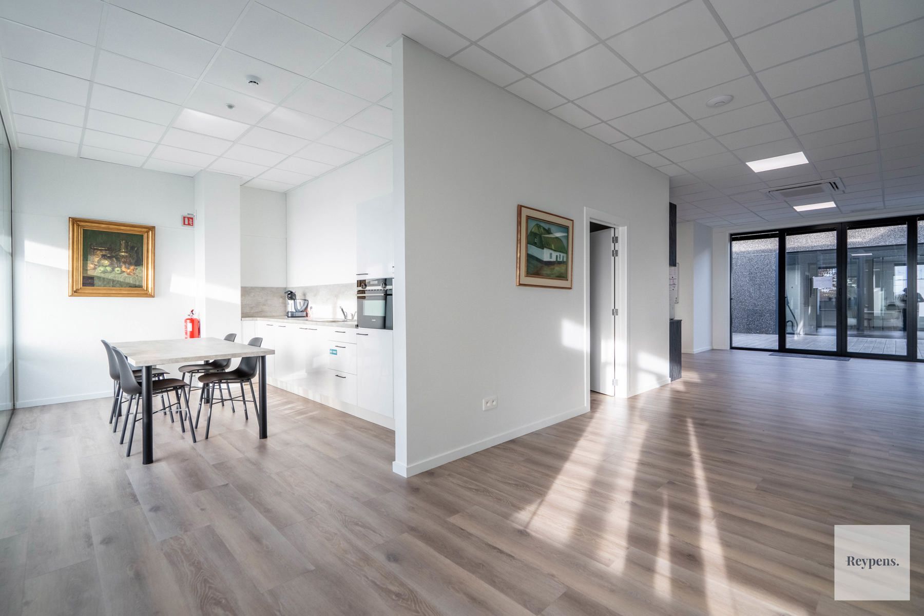 Polyvalente commerciële ruimte in KMO park foto 5