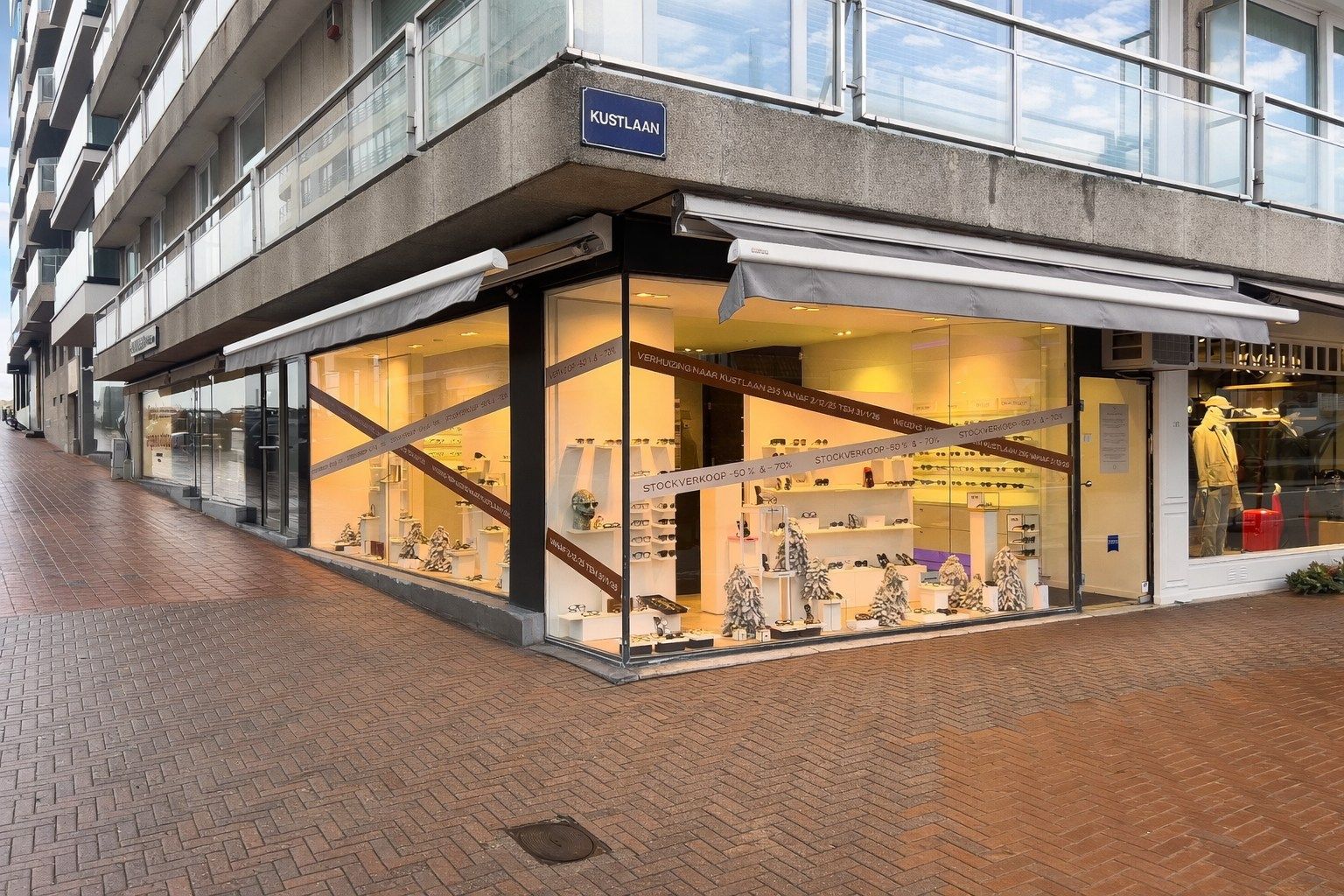 Hoek - Handelspand op de Kustlaan op een topligging in het Zoute  foto 2