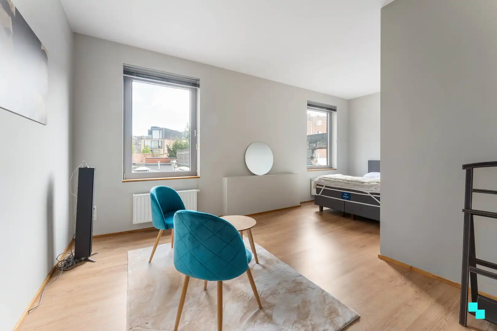 Kantoor met woonst en privé-parking te Roeselare foto 27