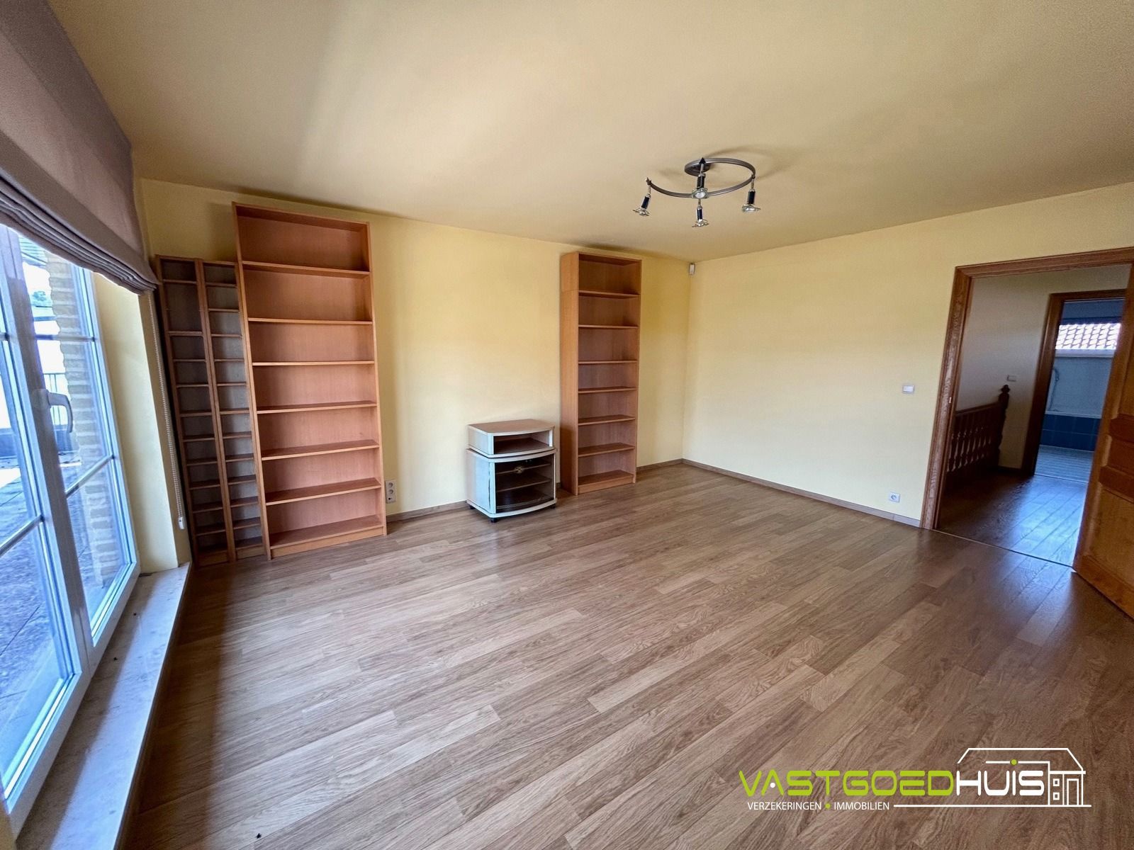 Eigentijdse gezinswoning met 3 slaapkamers en tuin foto 15
