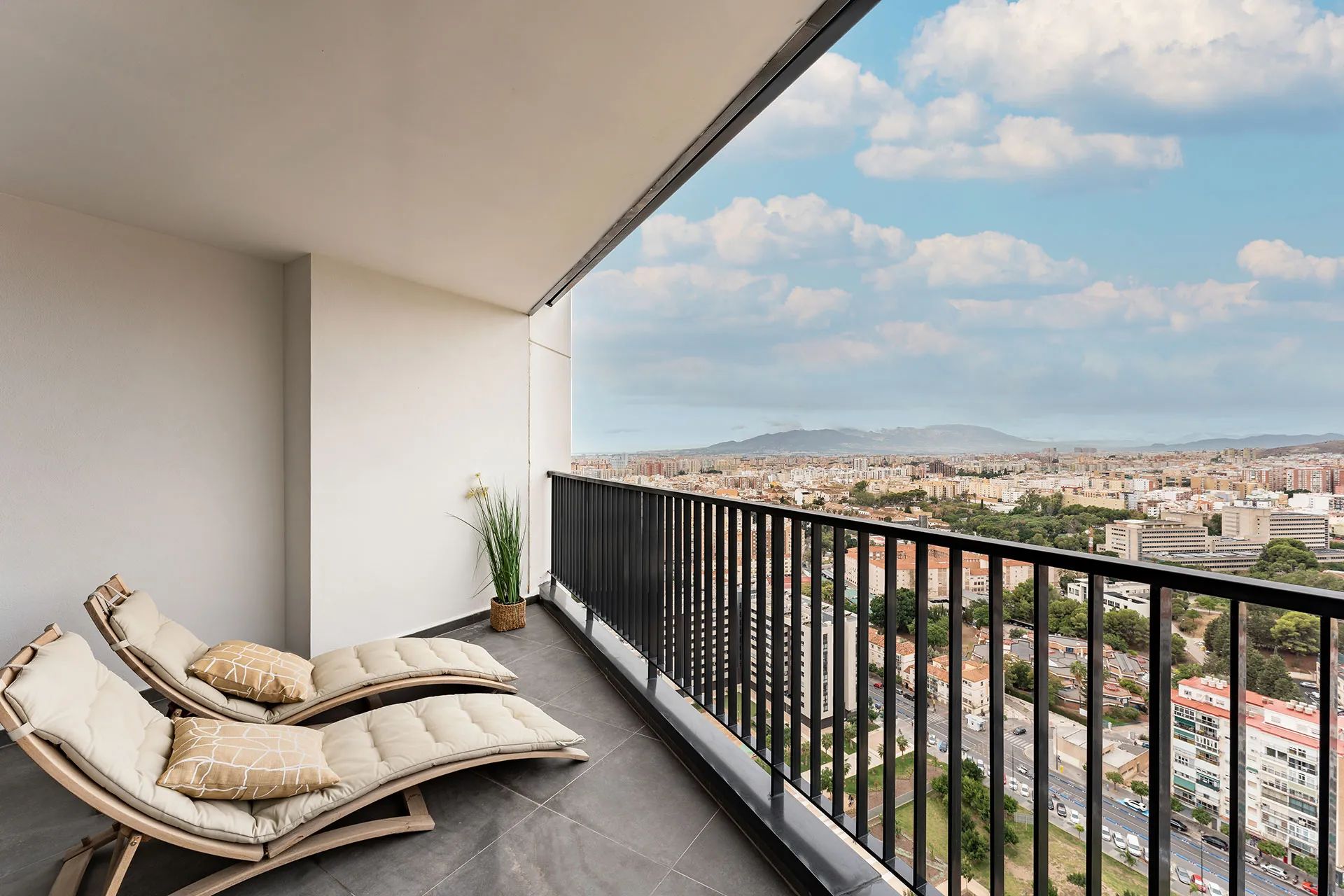 Creëer jouw unieke thuisgevoel in luxe appartementen waar comfort en stijl samenkomen - in het hart van Málaga foto 17