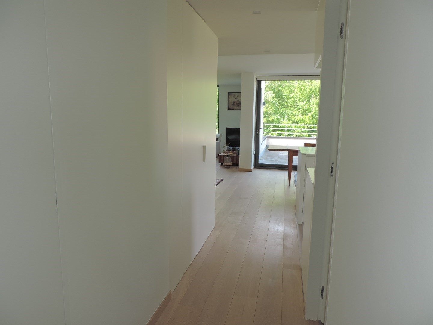 Exclusief appartement op een toplocatie in hartje Brugge met veel licht en mooi uitzicht. foto 9