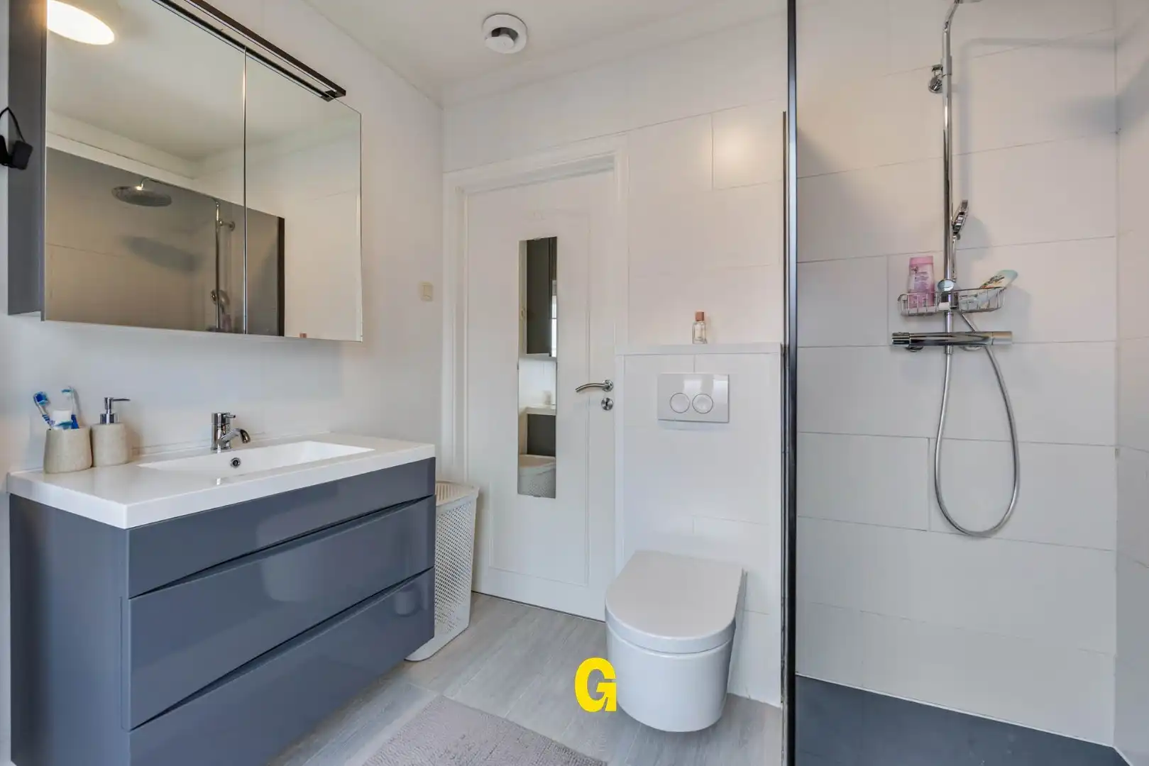 Knap gerenoveerde halfopen woning met drie slaapkamers en tuin op 4a 45ca, vlak bij het centrum van Hoeselt foto 21