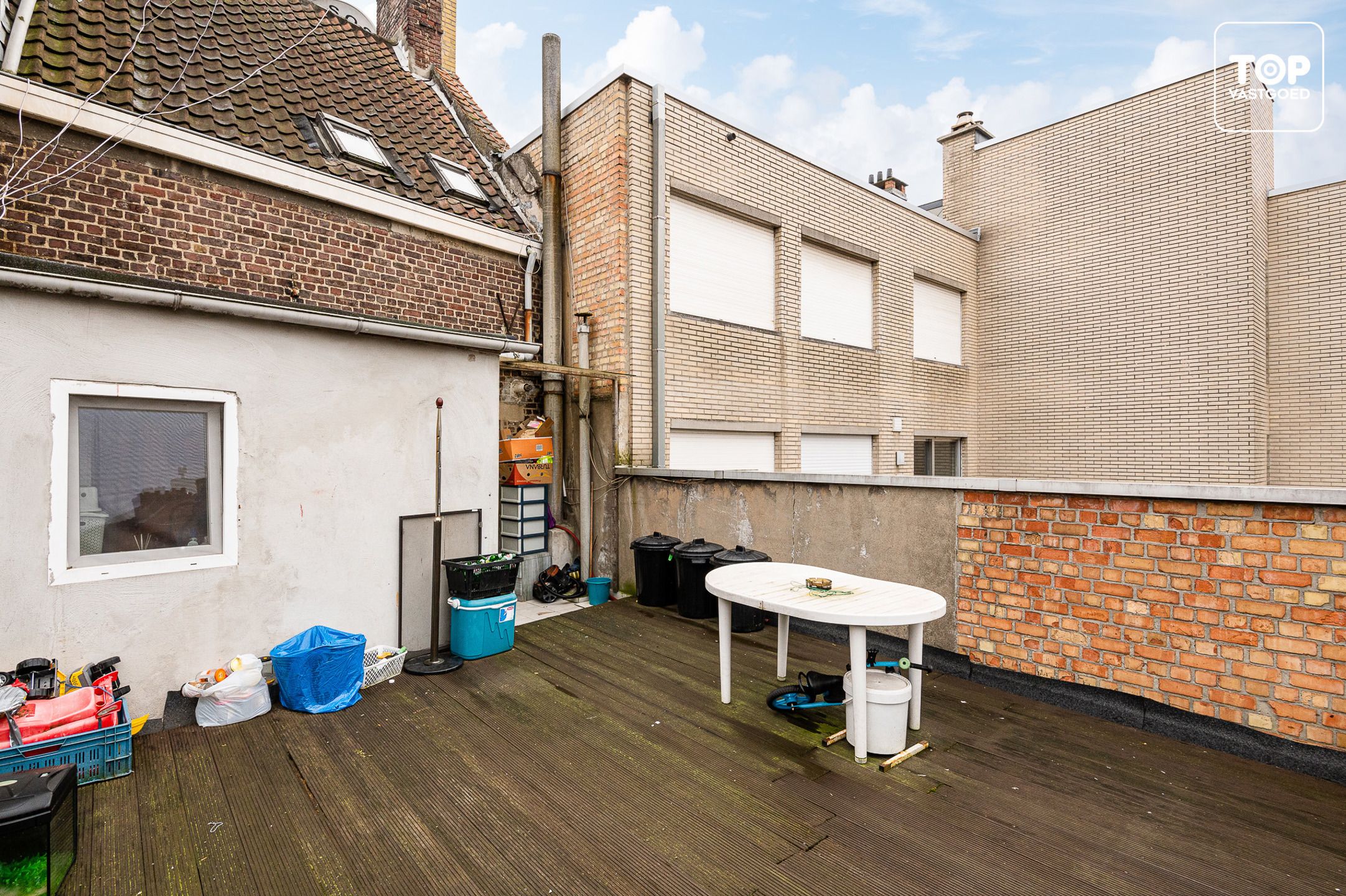 DISCREET Centraal gelegen (opbrengst) eigendom met verhuurd handelsgelijkvloers en 2-slaapkamer woonst foto 29