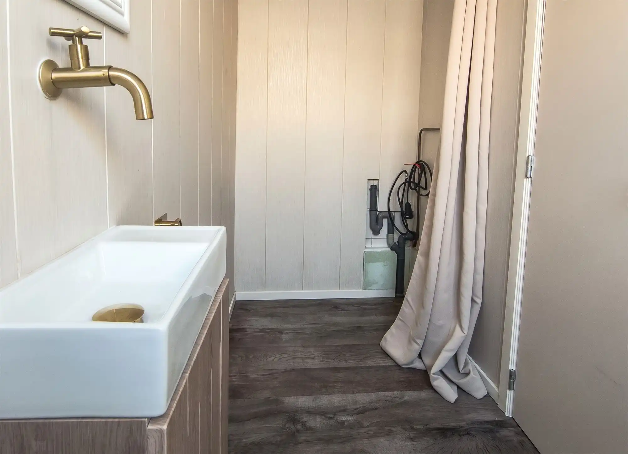 woonhuis met 2 slaapkamers en een aangenaam, knus terrasje foto 9