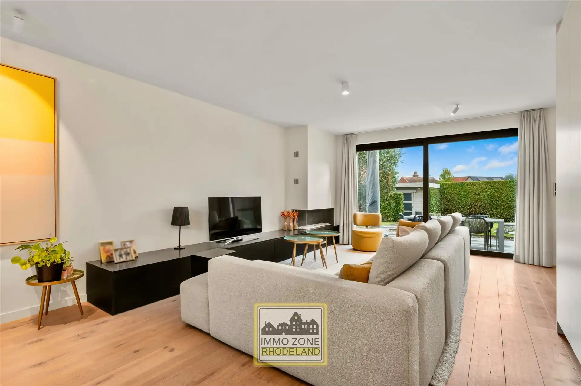 Sublieme moderne woning met prachtige tuin foto 5