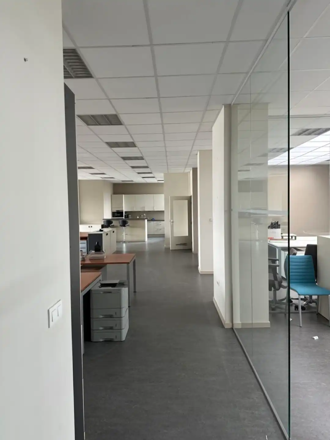 TE HUUR Kantoor foto 5