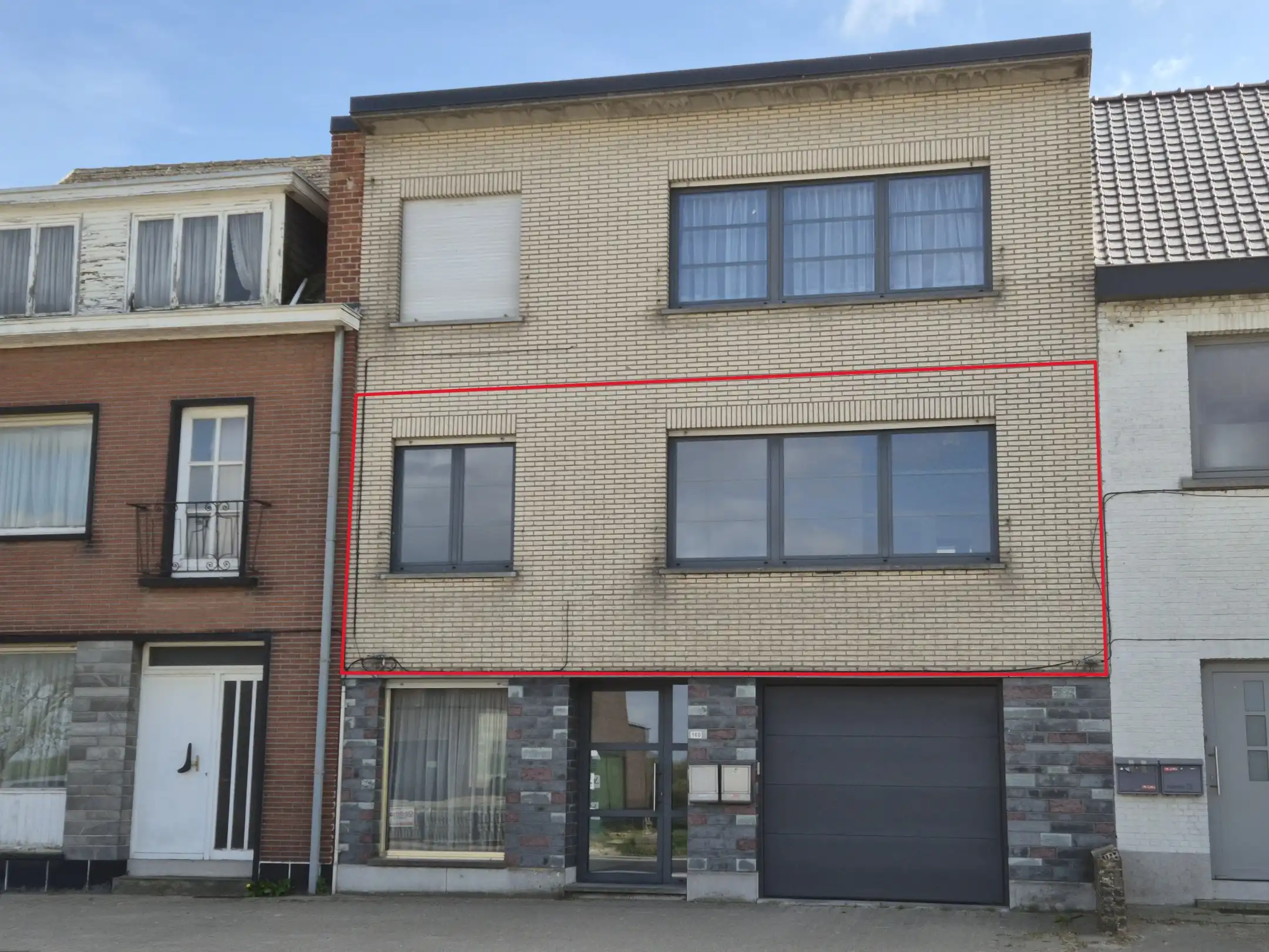 Appartement met 2 slaapkamers. foto {{pictureIndex}}