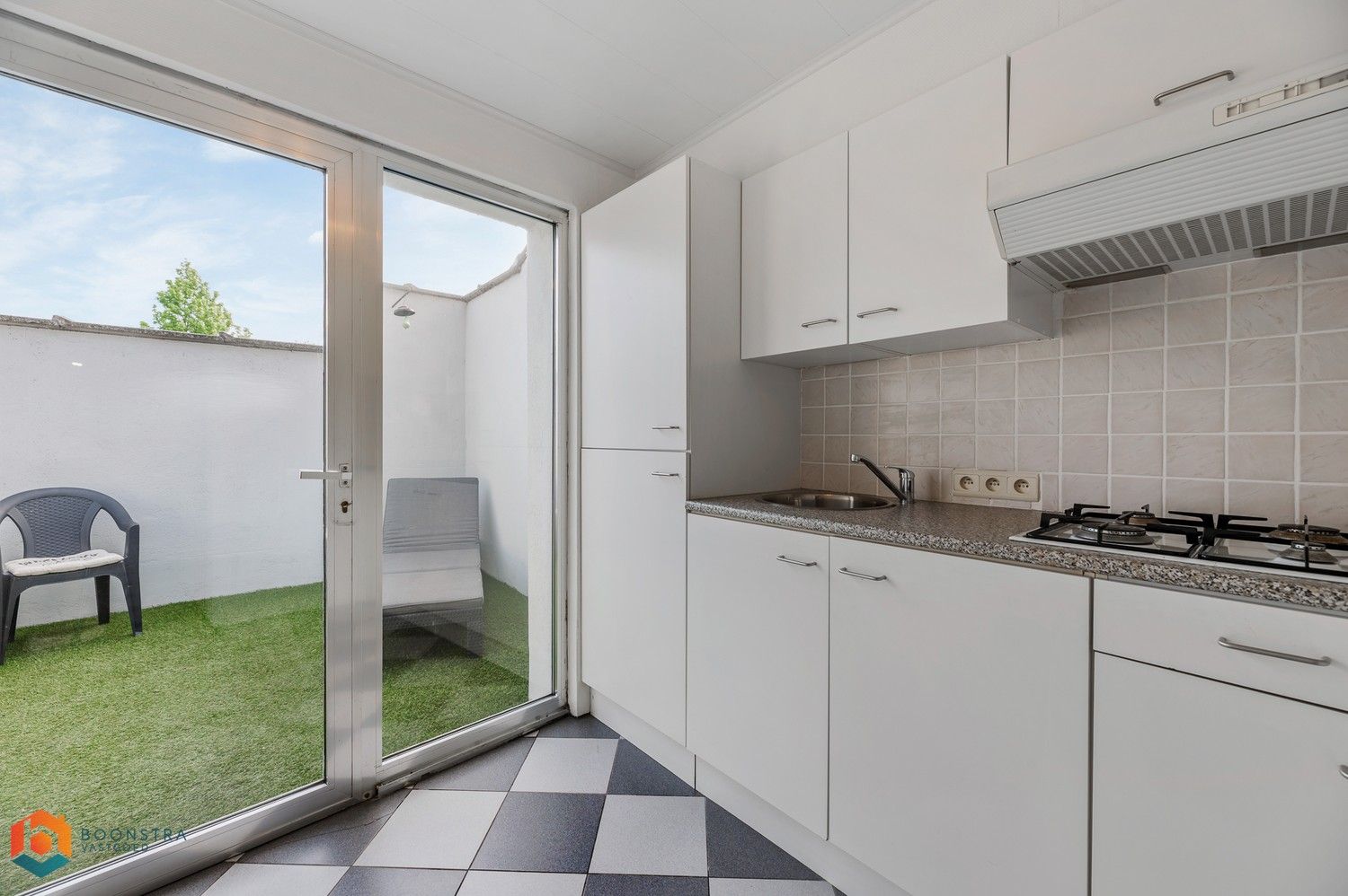 Handelsgelijkvloers met duplex app. te Mechelen foto 4
