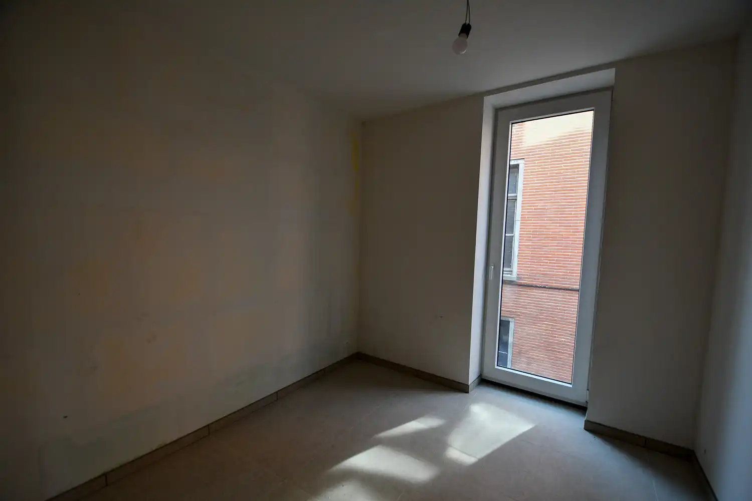 Lichtrijk appartement op 1ste verdiep met 2 slaapkamers foto 5