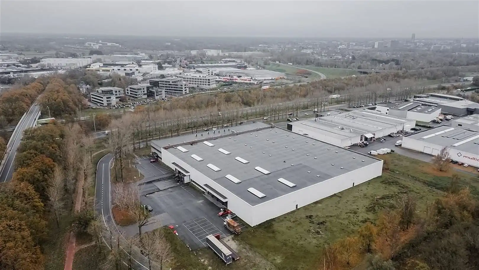 Logistiek magazijn+commerciële zichtlocatie te Mechelen foto 5
