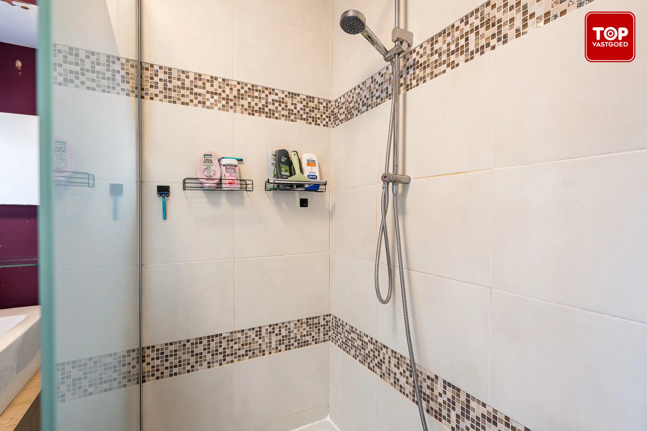 Instapklaar appartement met 3 slaapkamers en ruim terras foto 17