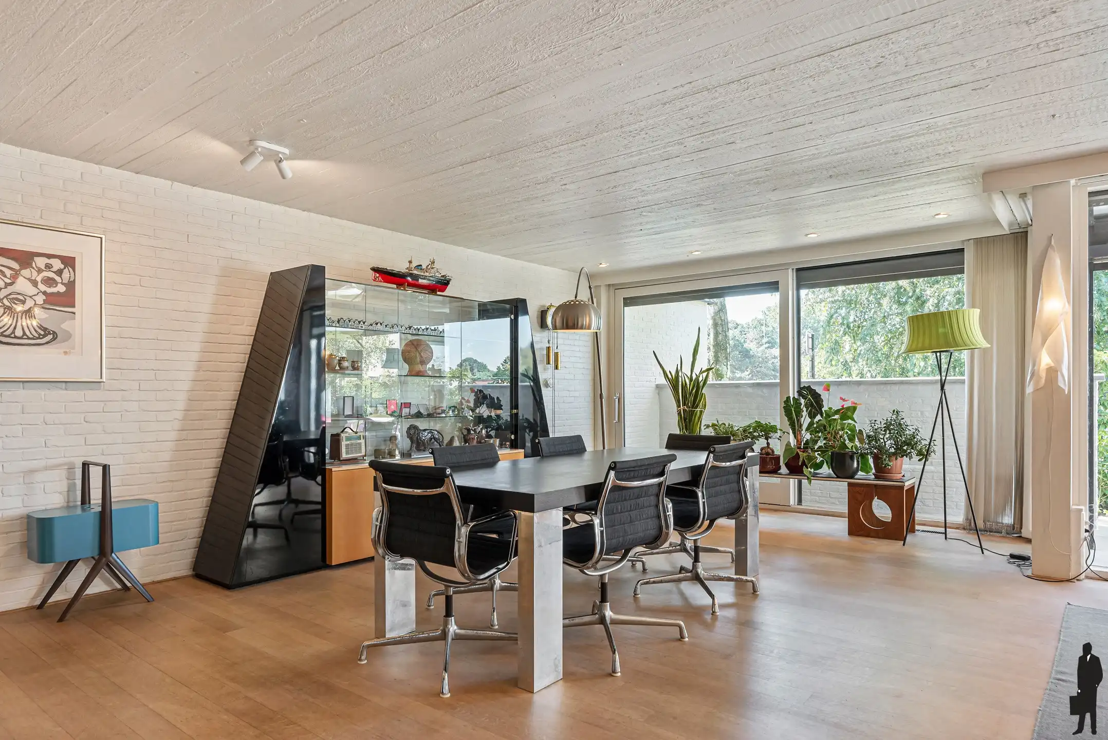 Architectenwoning met zwembad en praktijk/kantoor aan huis foto 6