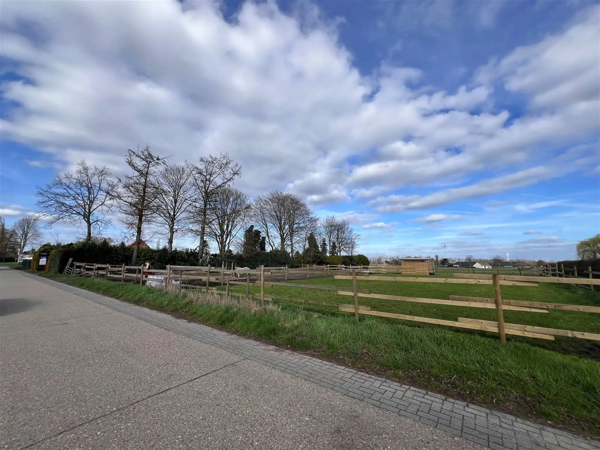 Vakantieverblijf op agrarisch en bebost perceel van 1183 m² foto 27